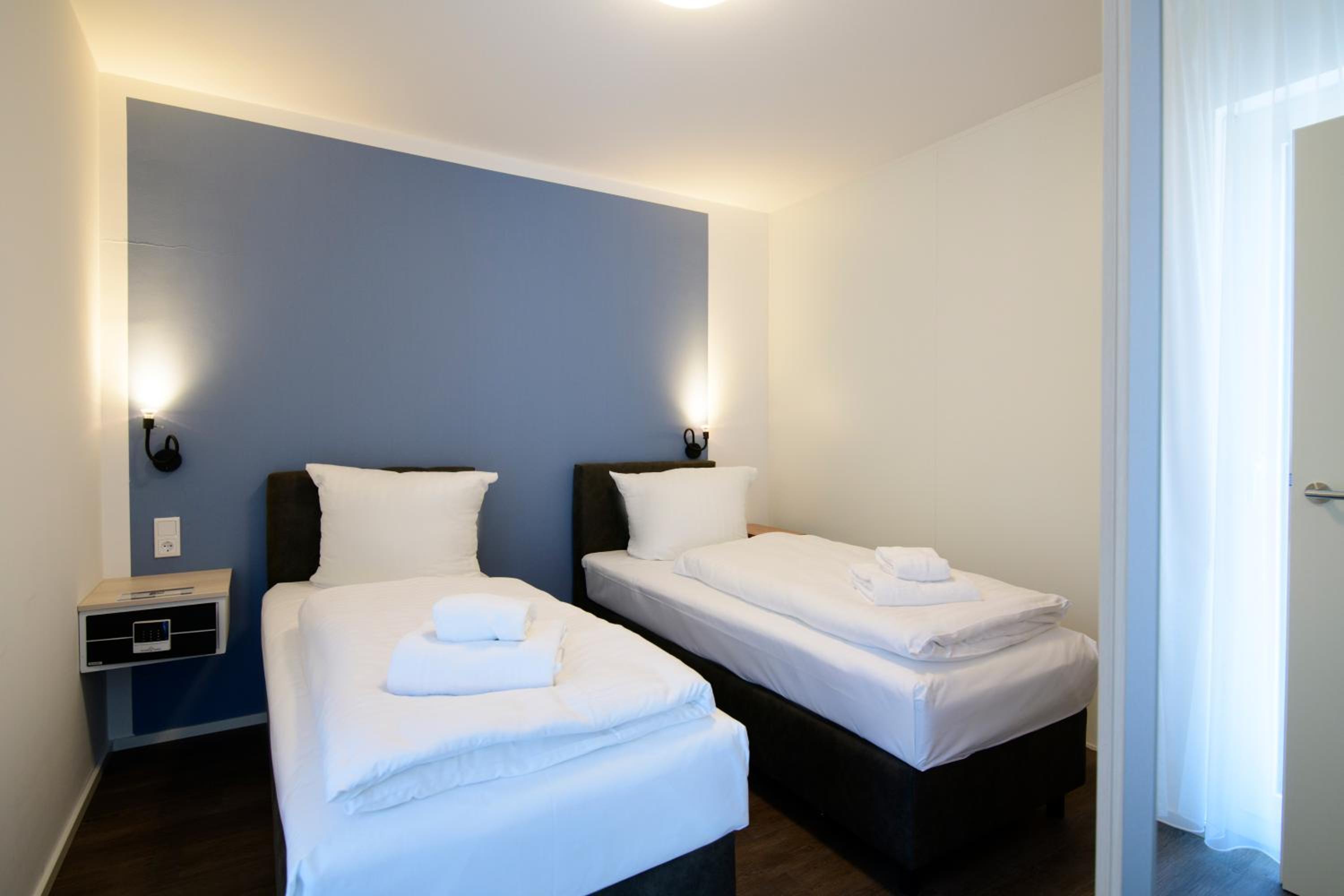 Smart Stay Aparthotel Saarbrucken Sud - Self-Check-In - Free Parking - Property Image 16
