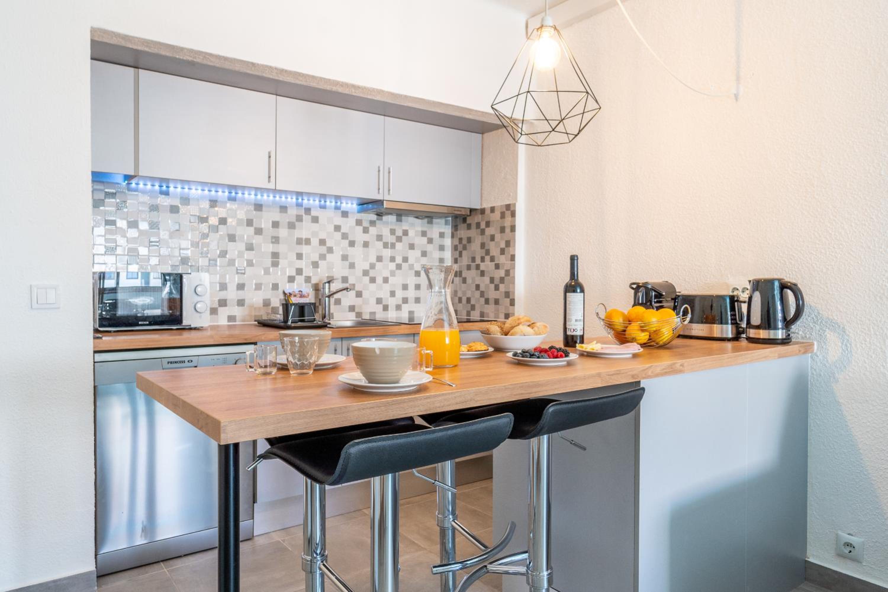 Villa Magna - Apt- 206 by HelloVacations view 4