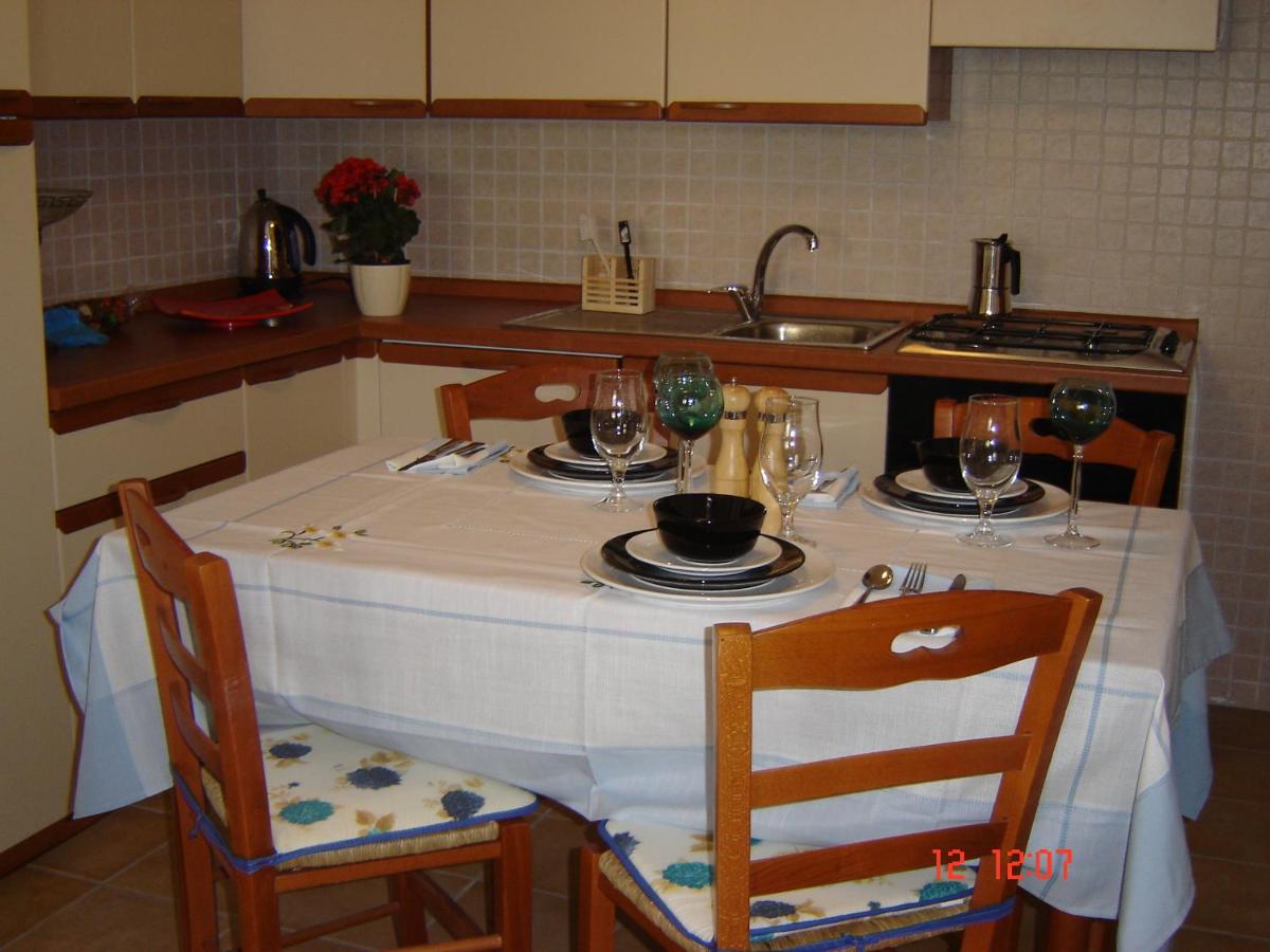 Lina apartments
