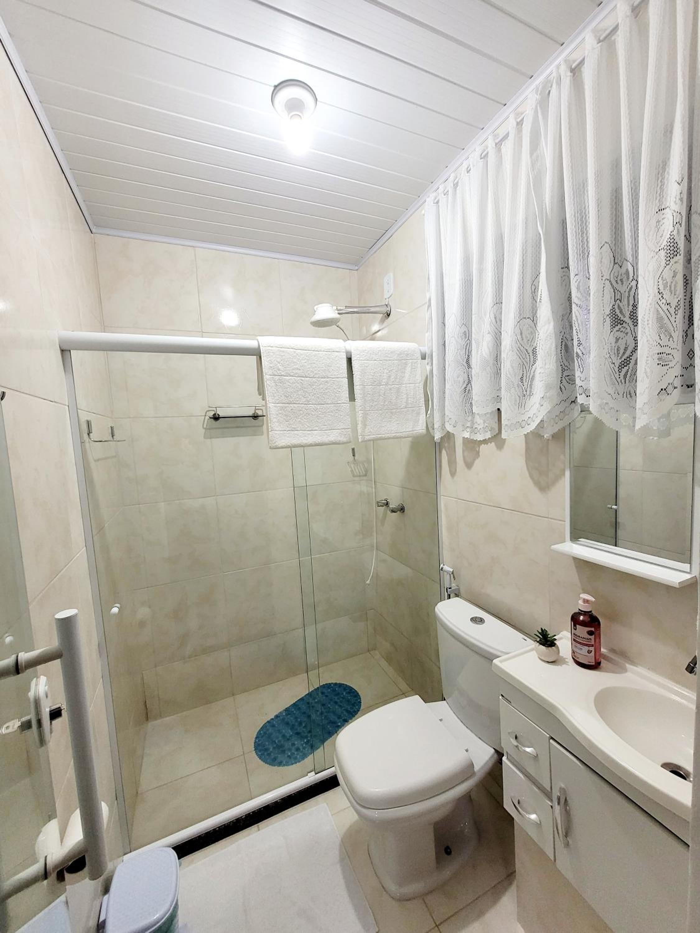 Casa inteira em Lumiar , Recanto das Palmeiras-NF.