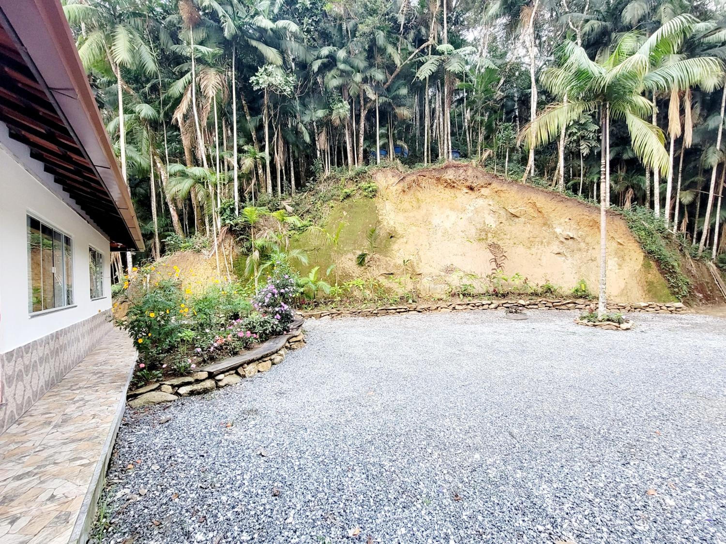 Casa inteira em Lumiar , Recanto das Palmeiras-NF.