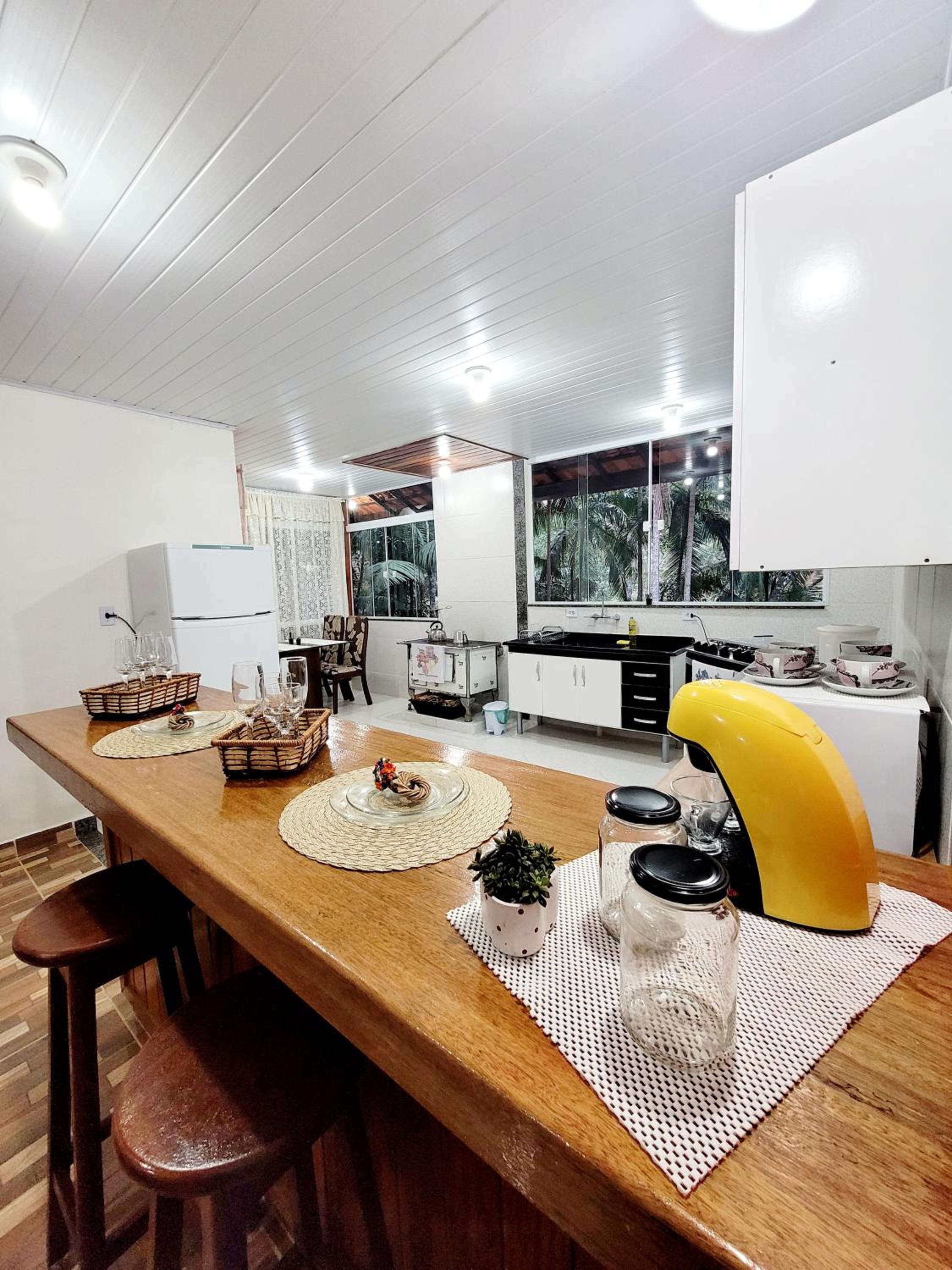 Casa inteira em Lumiar , Recanto das Palmeiras-NF.