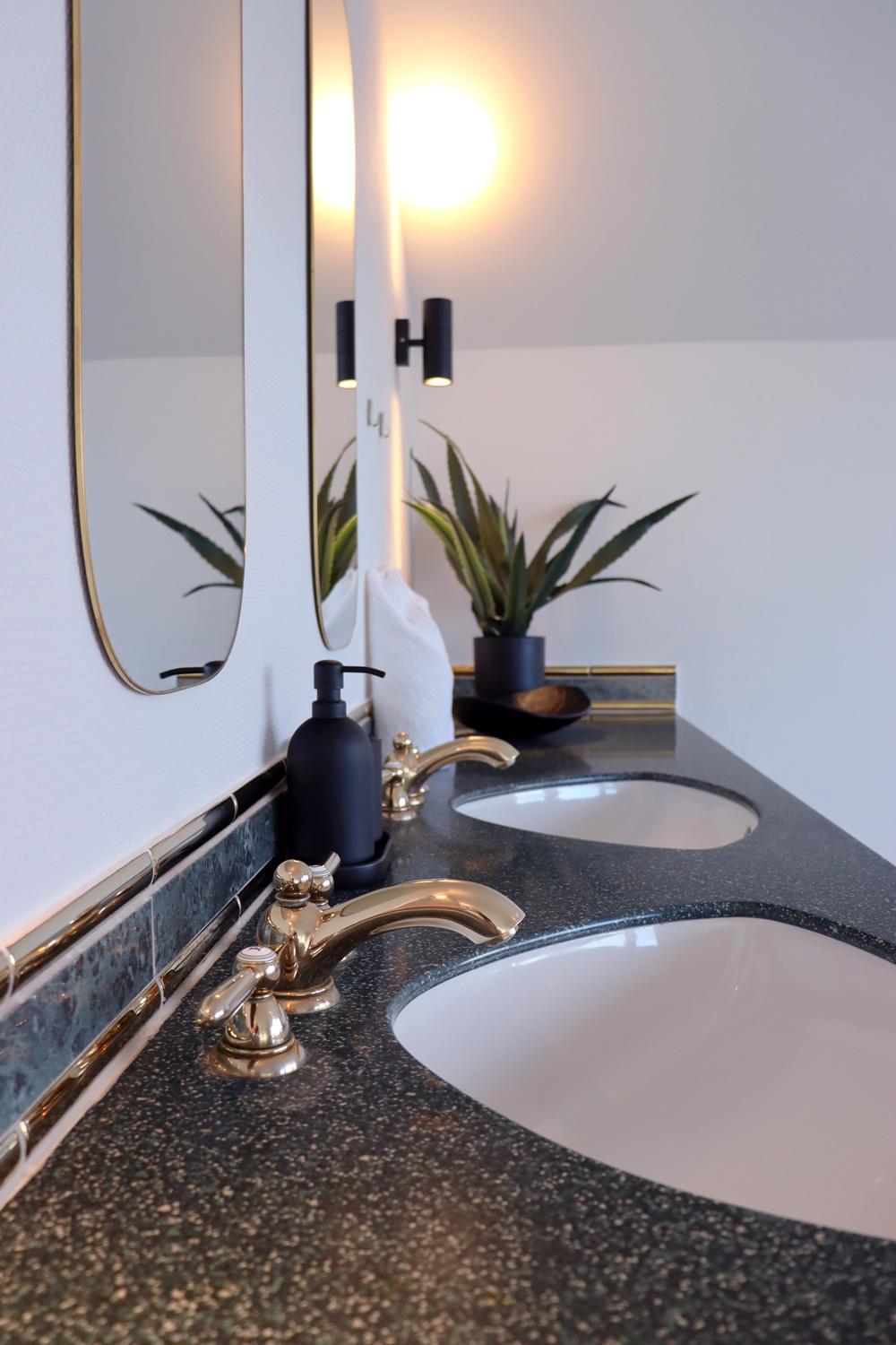 Große Penthouse Ferienwohnung mit Meerblick, Sonnenterrasse & Luxusbad von 
