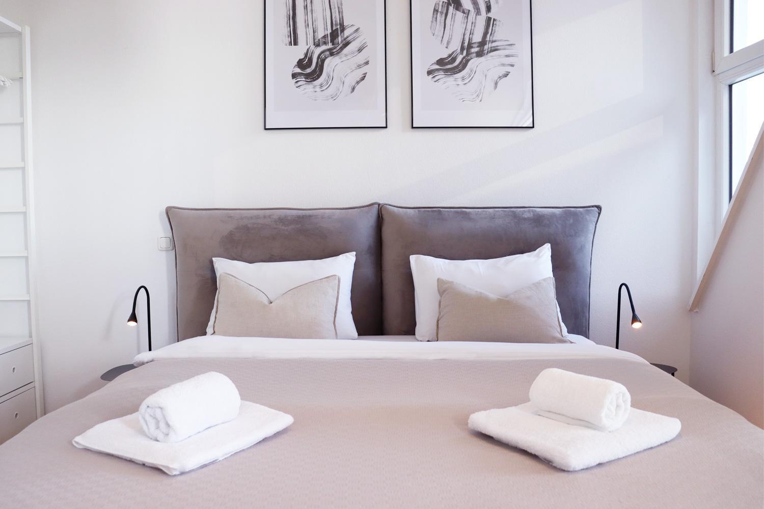 Große Penthouse Ferienwohnung mit Meerblick, Sonnenterrasse & Luxusbad von 