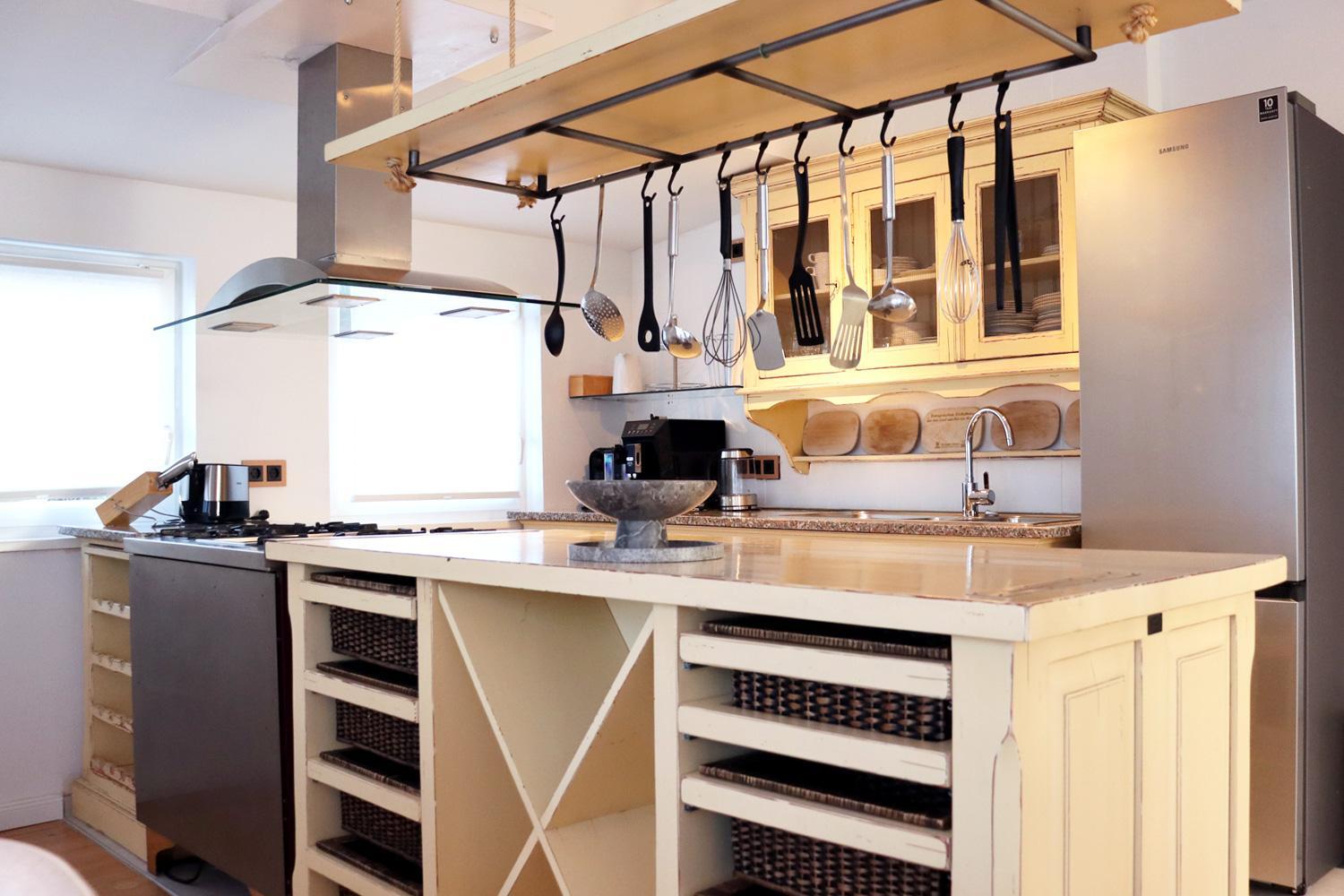 Große Penthouse Ferienwohnung mit Meerblick, Sonnenterrasse & Luxusbad von 