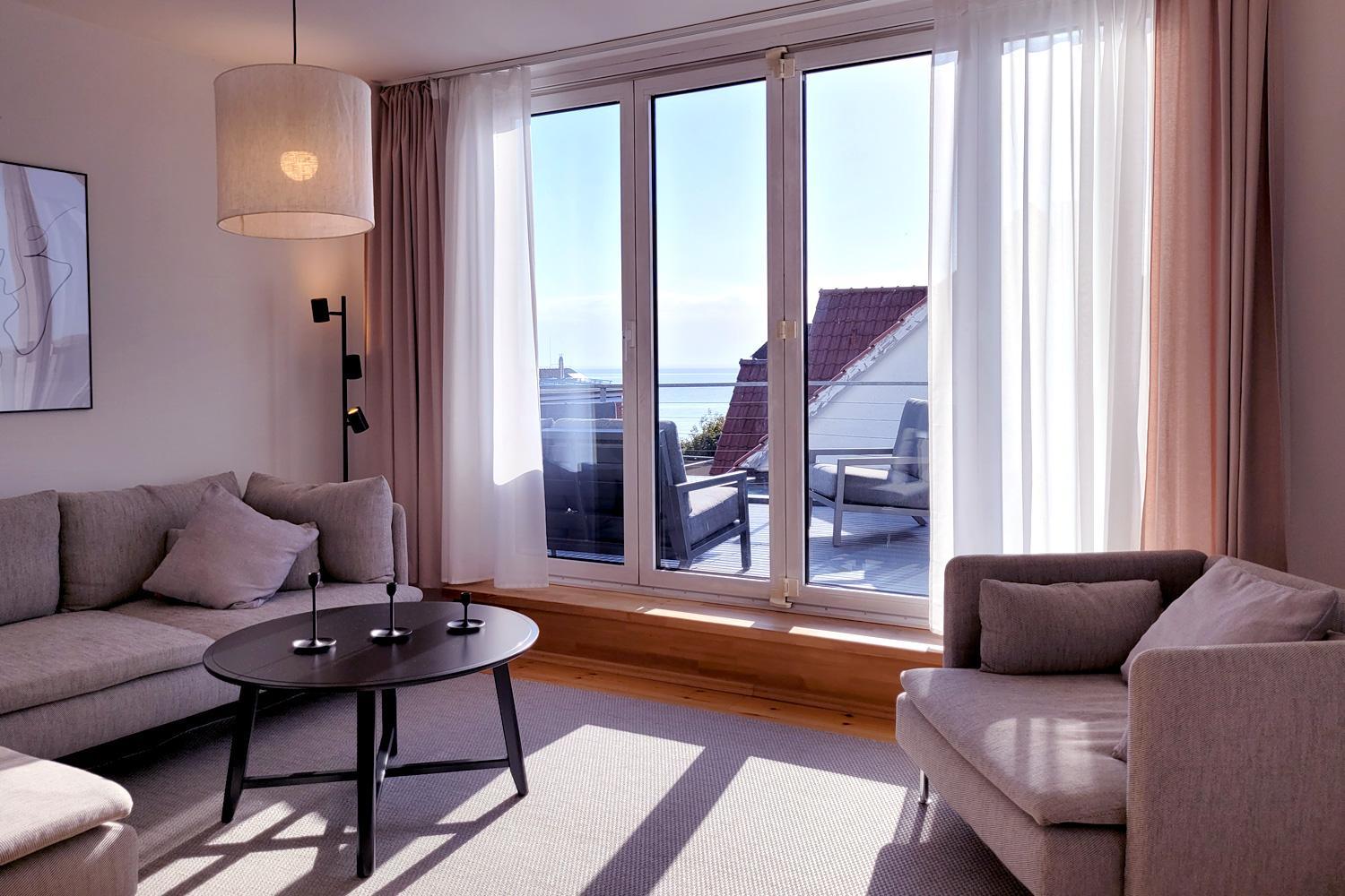 Große Penthouse Ferienwohnung mit Meerblick, Sonnenterrasse & Luxusbad von 