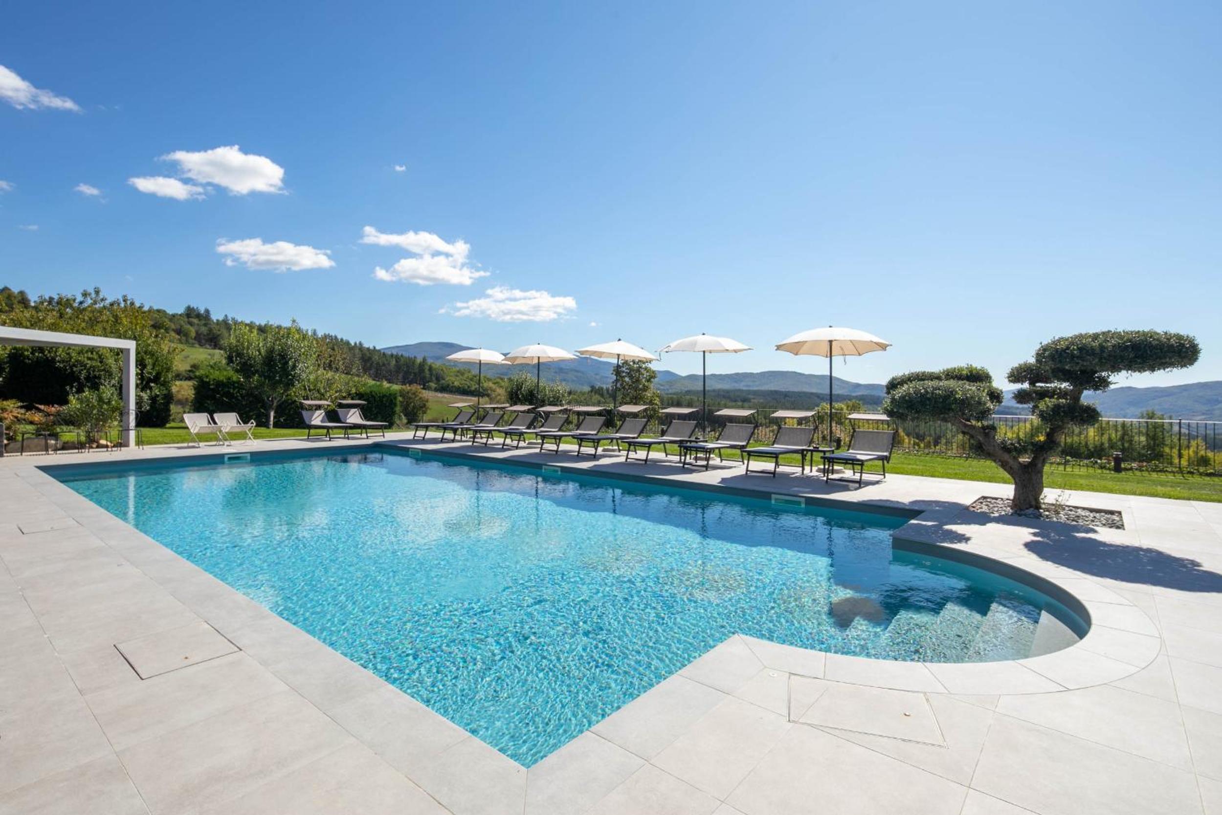 Casale Gressa by VacaVilla view 3