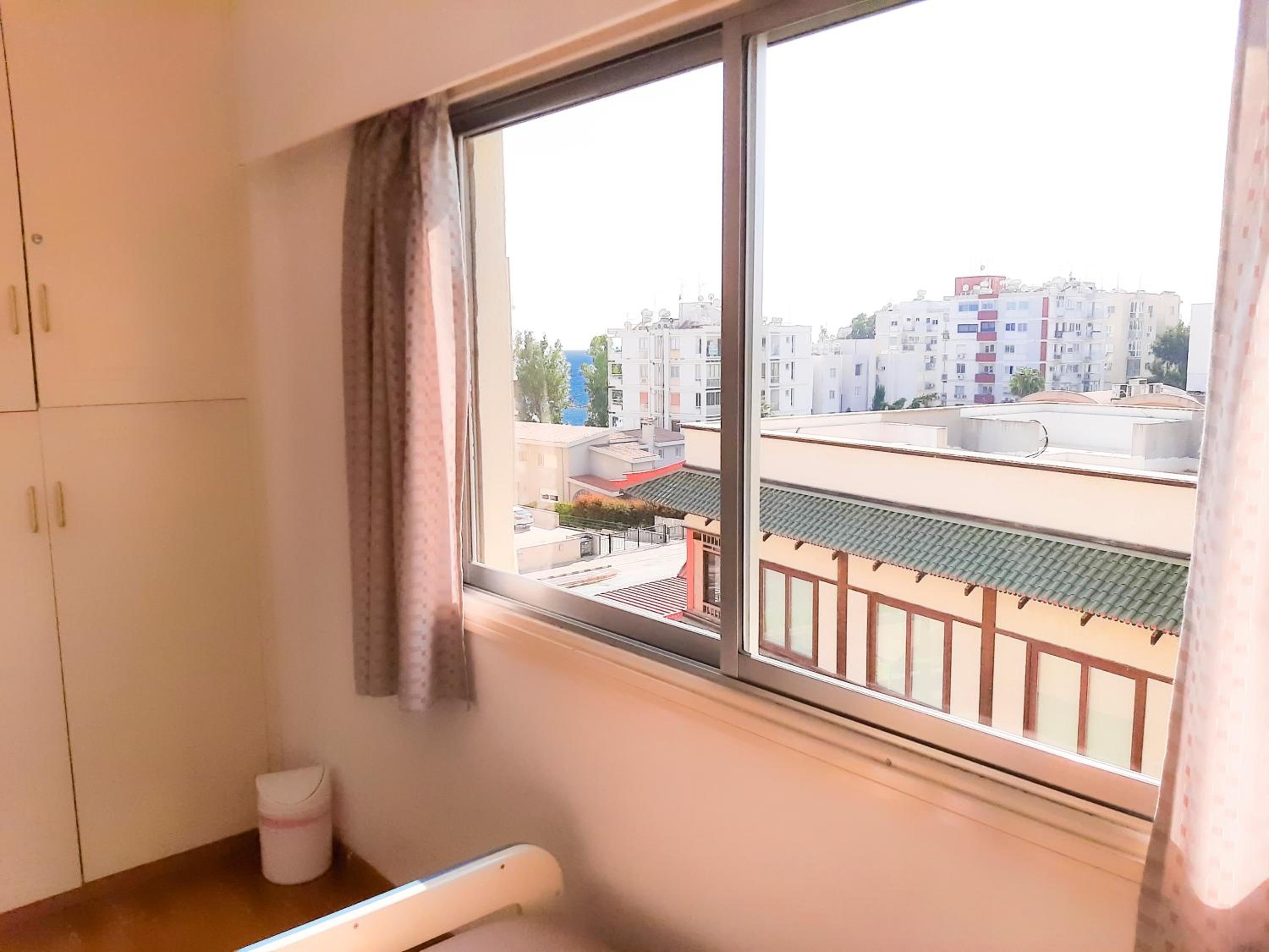 Limassol Vacations - Samson Sea Breeze, 3bed sleeps 6, free WiFi - Property Image 12