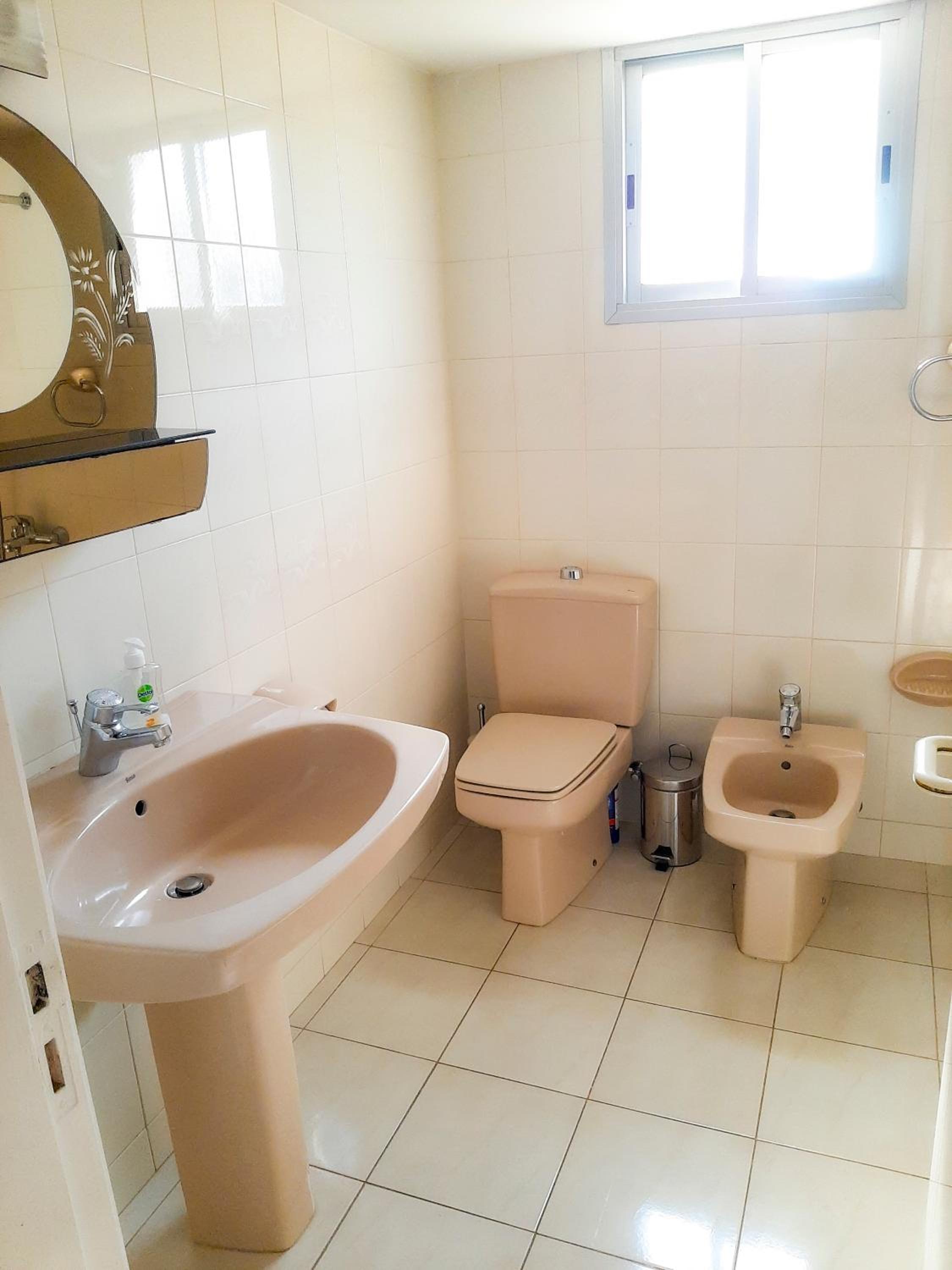 Limassol Vacations - Samson Sea Breeze, 3bed sleeps 6, free WiFi - Property Image 23