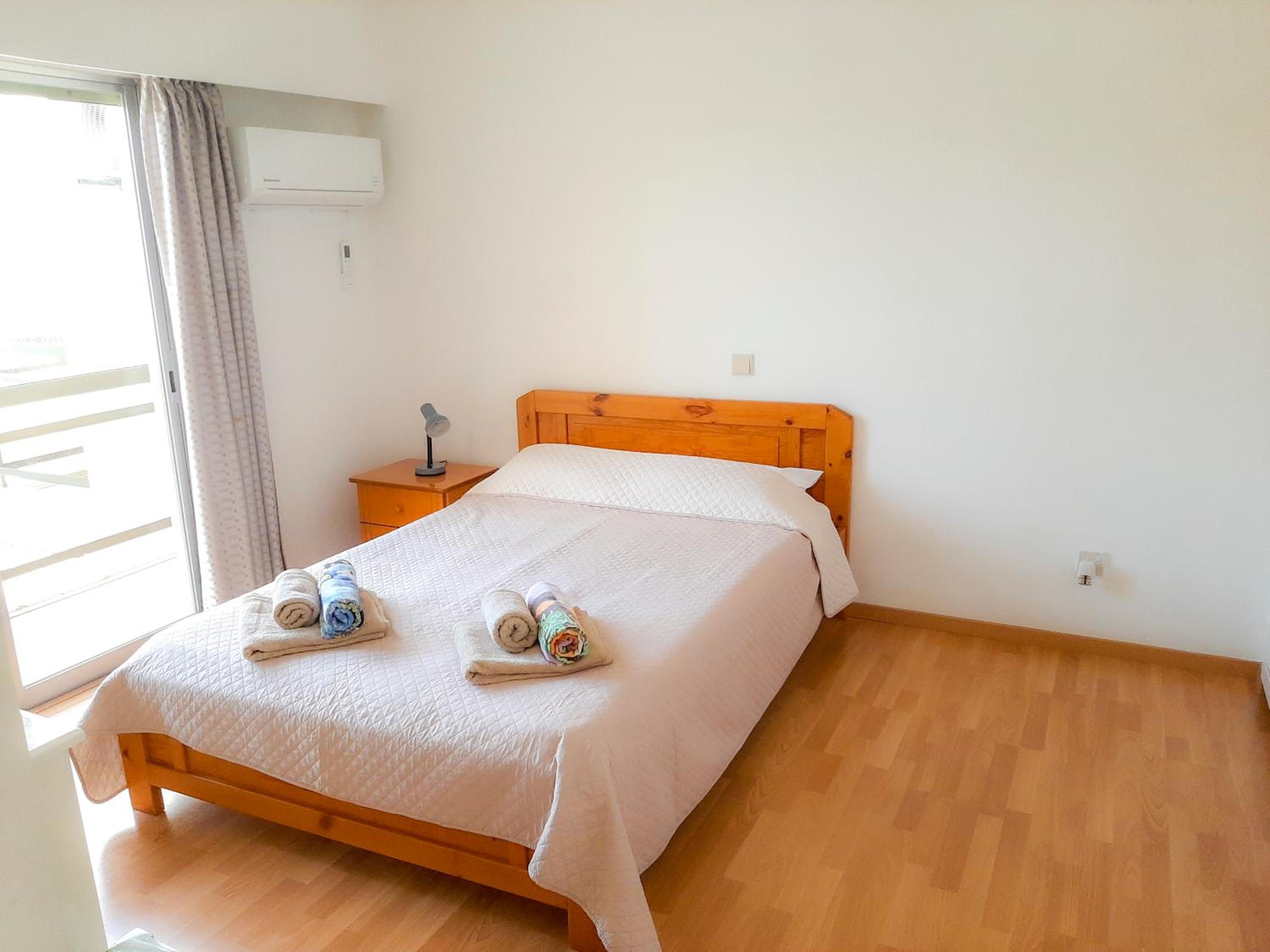 Limassol Vacations - Samson Sea Breeze, 3bed sleeps 6, free WiFi - Property Image 8
