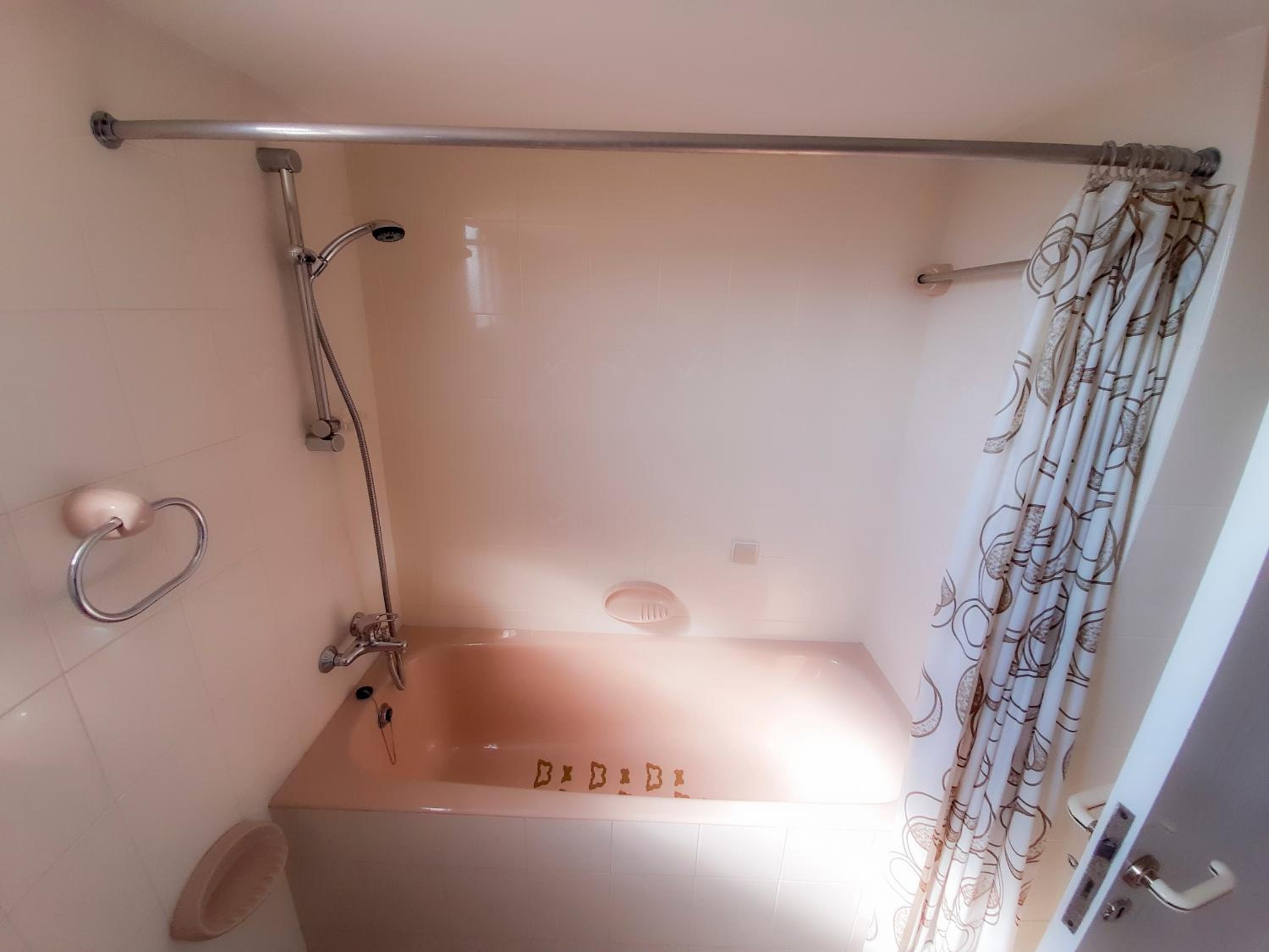 Limassol Vacations - Samson Sea Breeze, 3bed sleeps 6, free WiFi - Property Image 19
