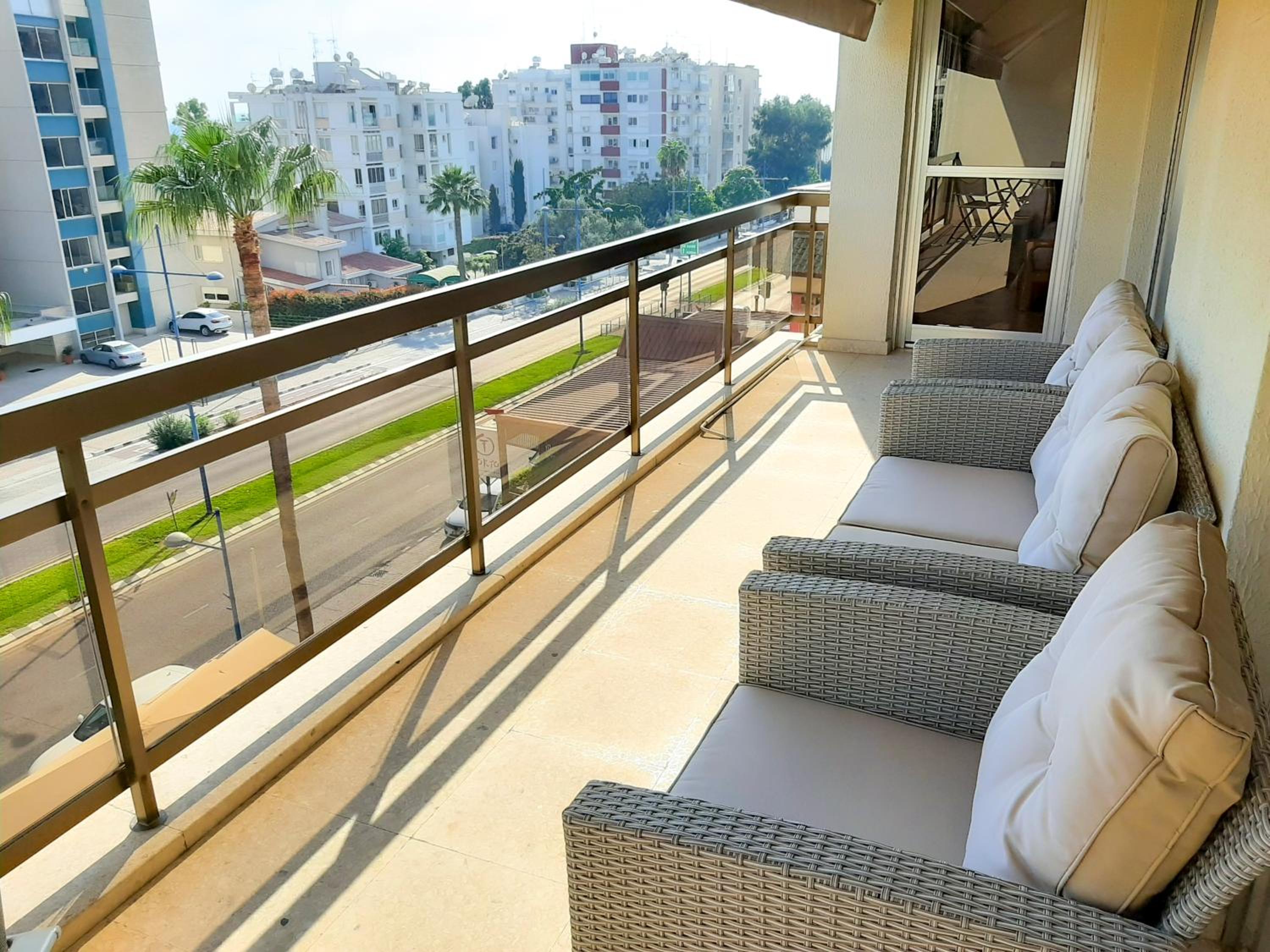 Limassol Vacations - Samson Sea Breeze, 3bed sleeps 6, free WiFi - Property Image 30