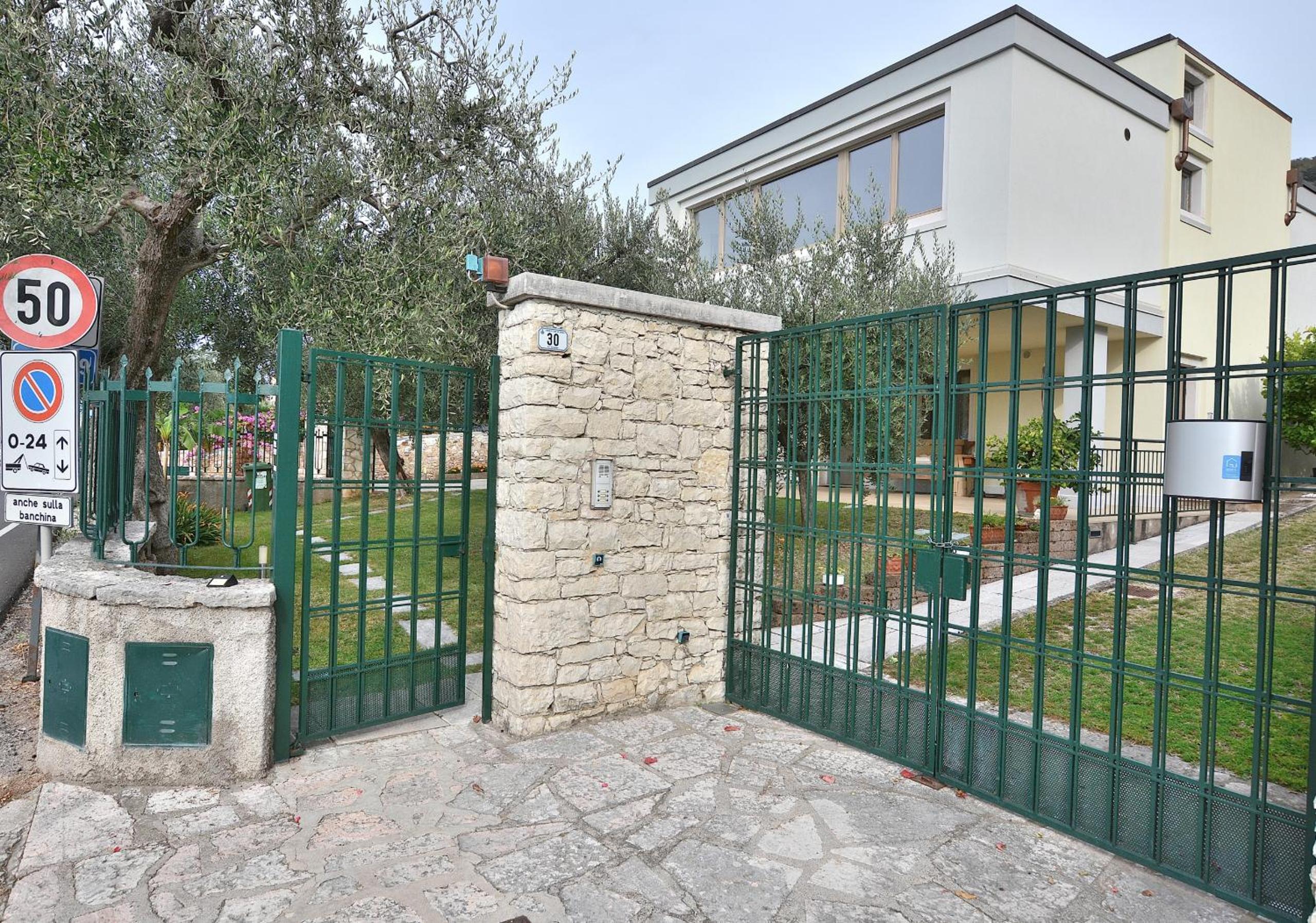 Photo 20
