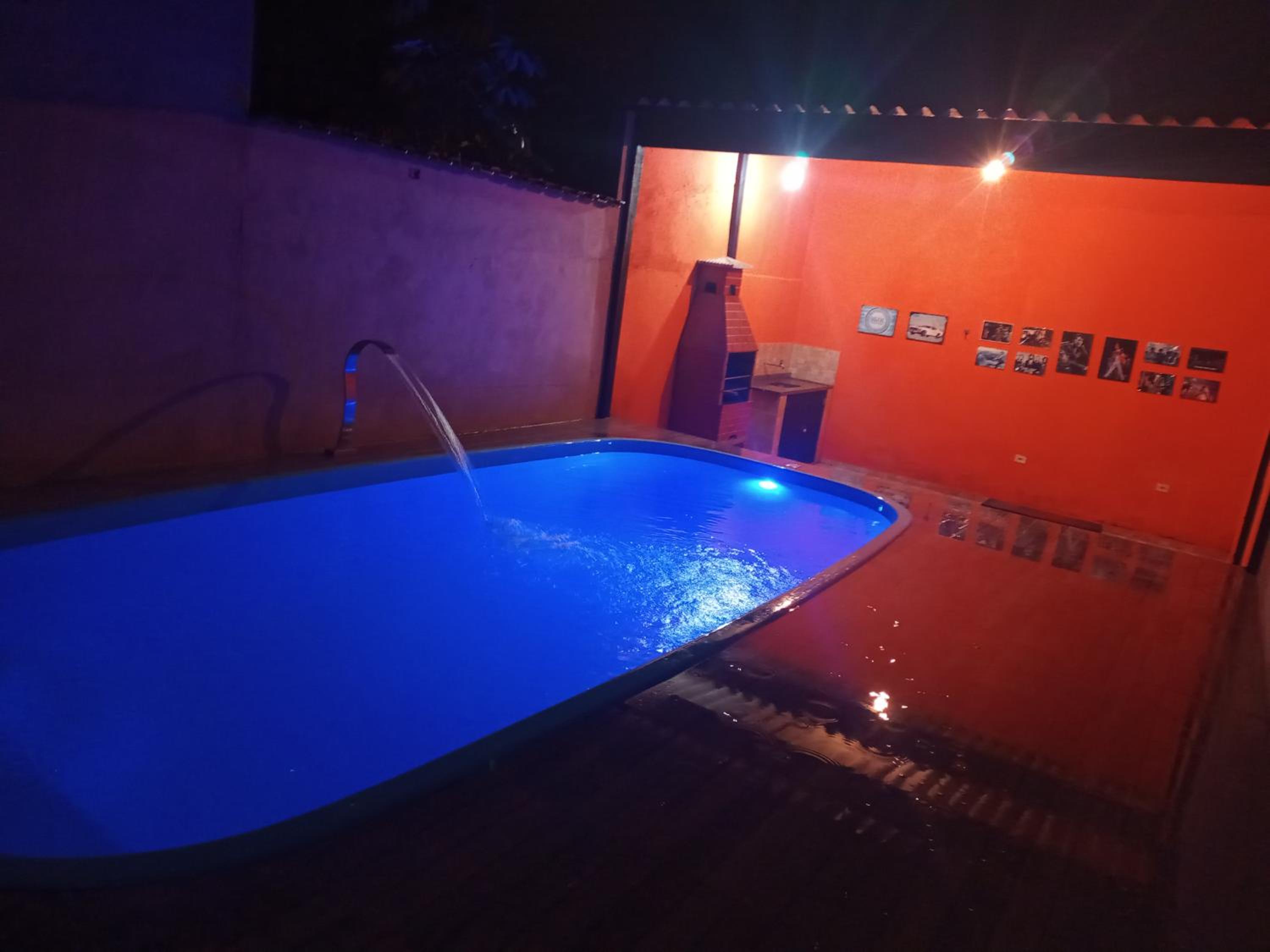 Casa com piscina em Mongaguá