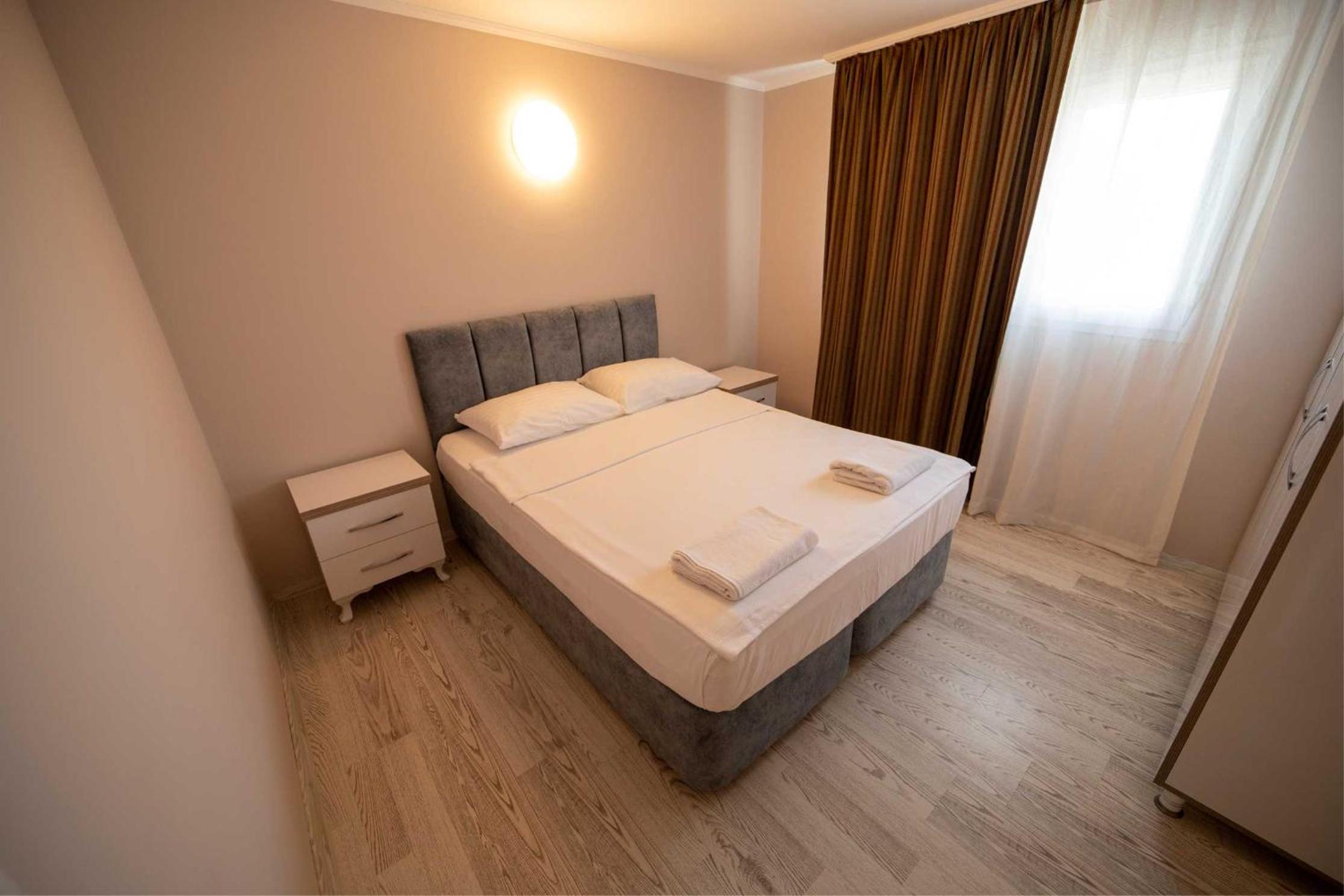 Silver Tower Residence - Image 102