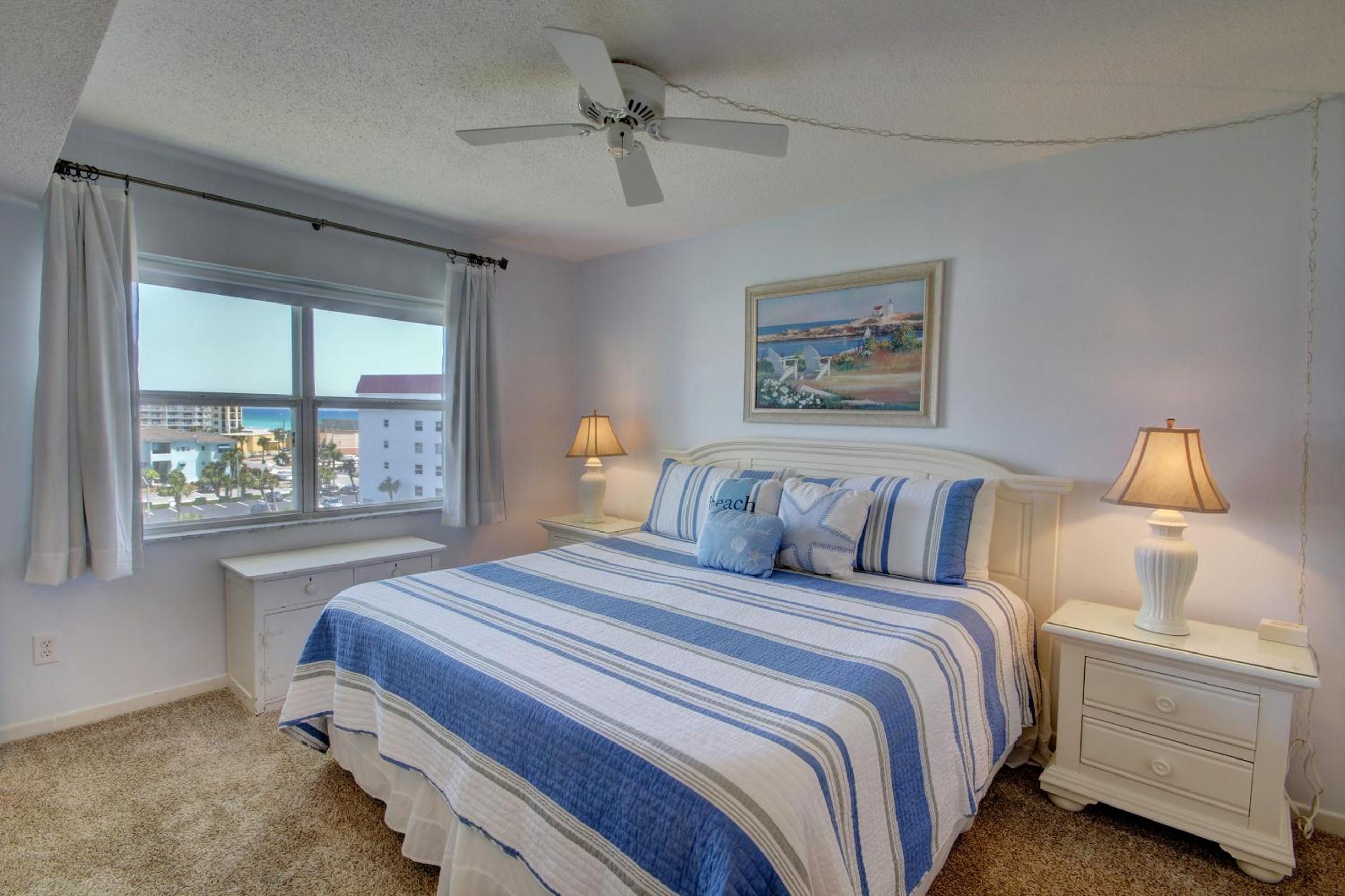 El Matador 268 - FREE TICKETS!! Your stay includes free tickets to many area attractions! view 3