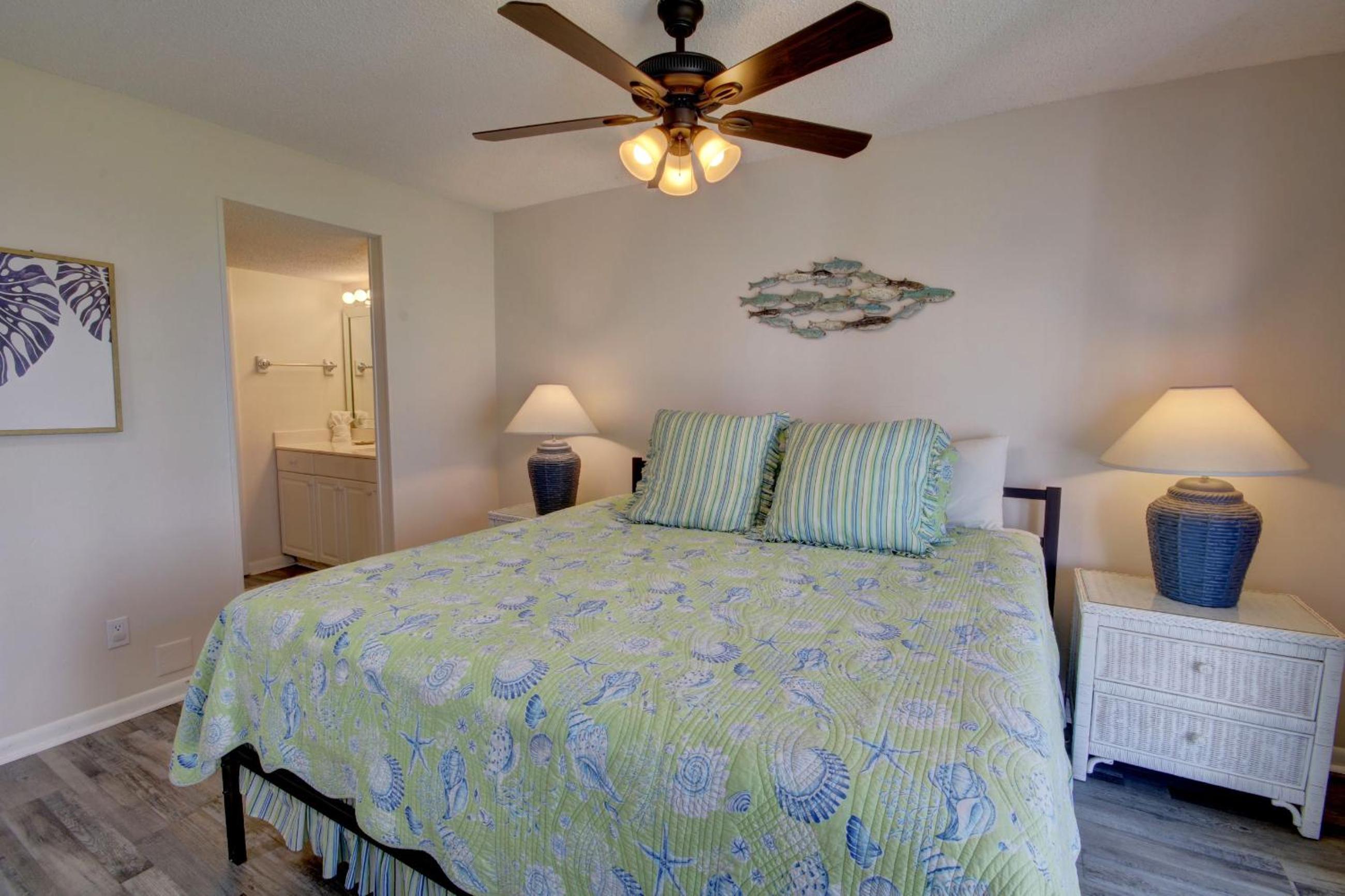 El Matador 317 - FREE TICKETS!! Your stay includes free tickets to many area attractions! view 2