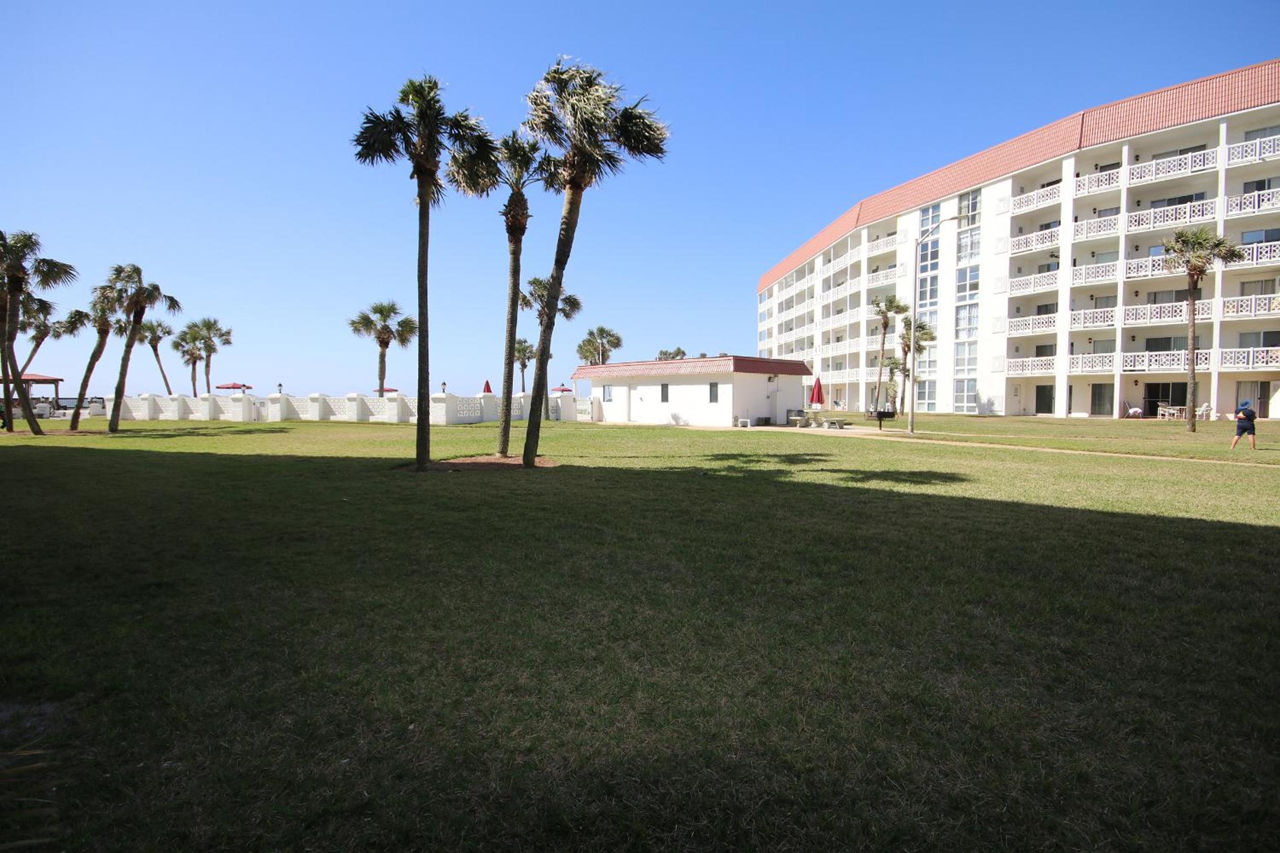 El Matador 318 - FREE TICKETS!! Your stay includes free tickets to many area attractions! view 3