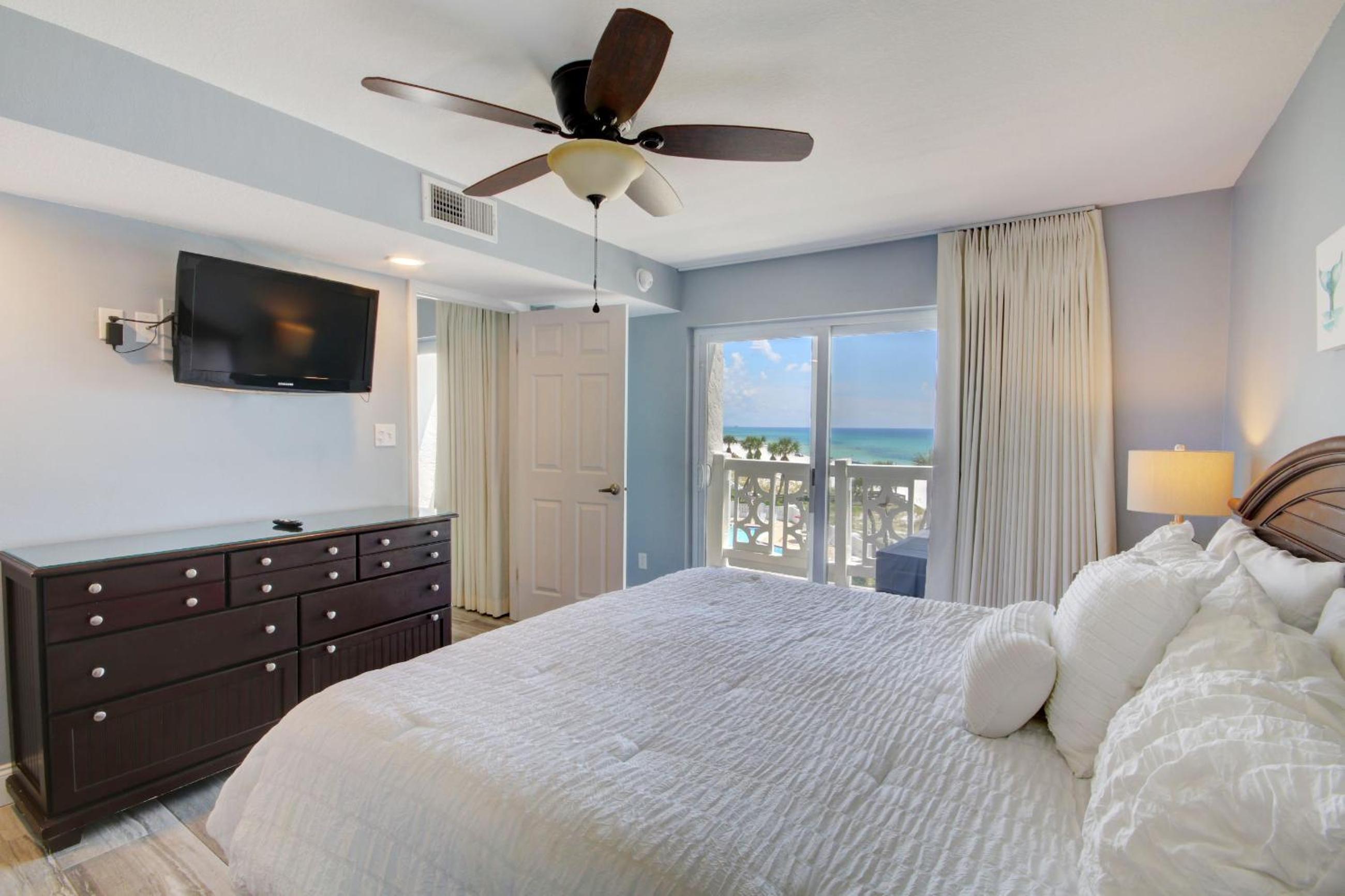 El Matador 448 - FREE TICKETS!! Your stay includes free tickets to many area attractions! view 4
