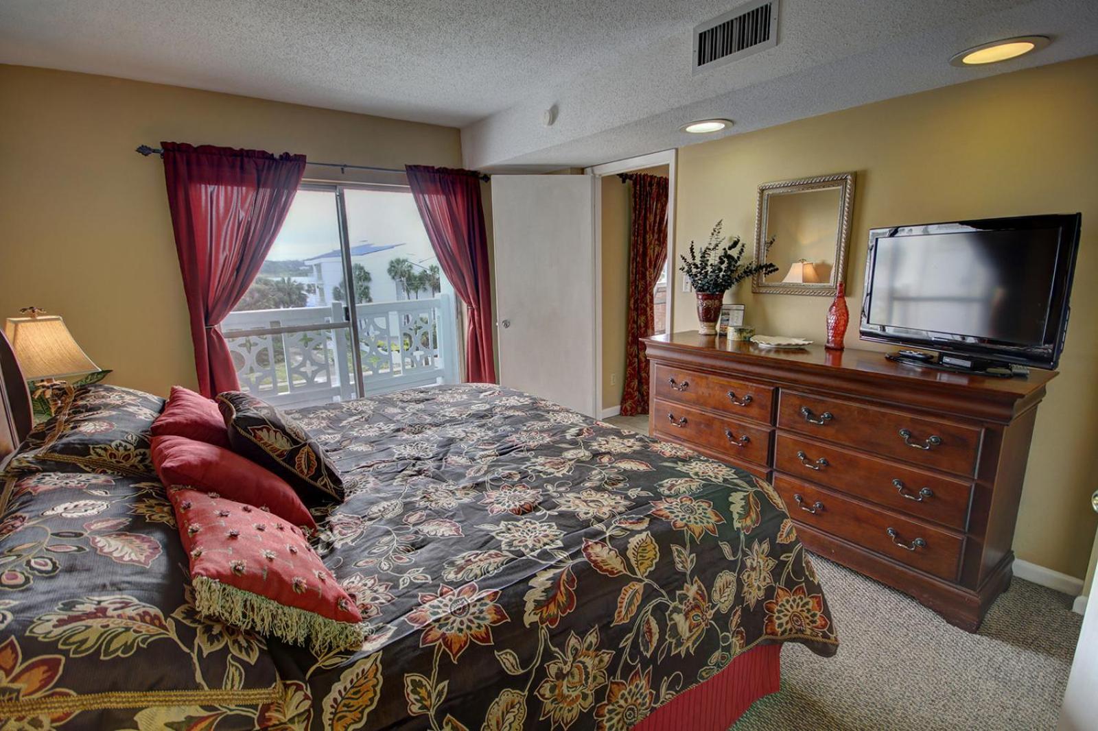 El Matador 547 - FREE TICKETS!! Your stay includes free tickets to many area attractions!