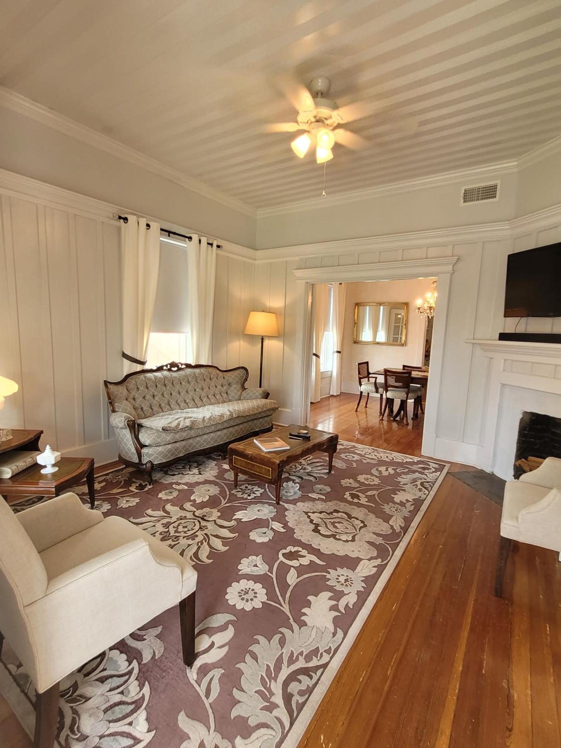 Holland House - Historic and Sophisticated view 3