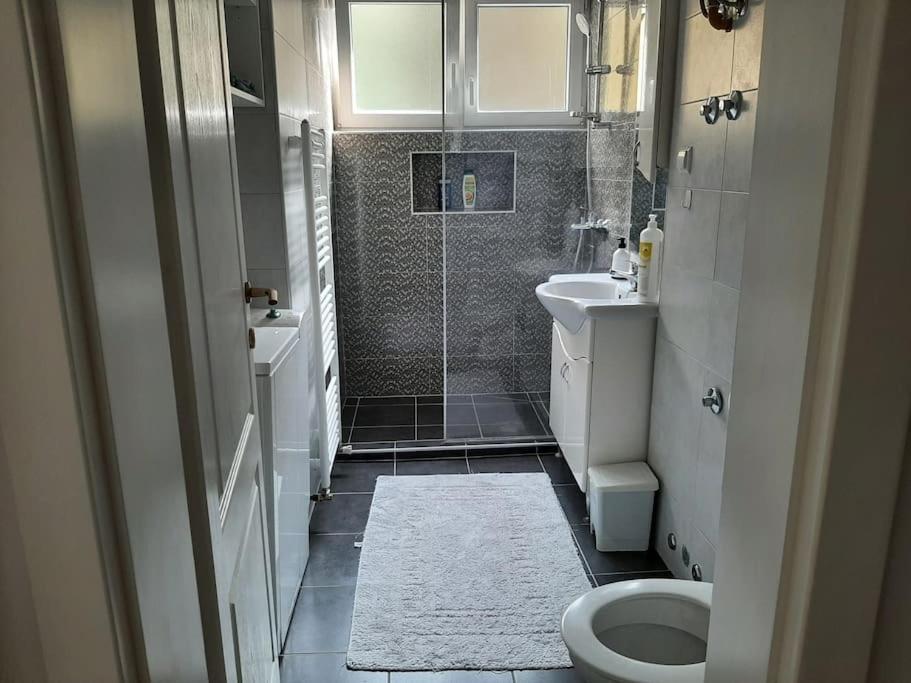 White & Tidy - Apartment Sarajevo