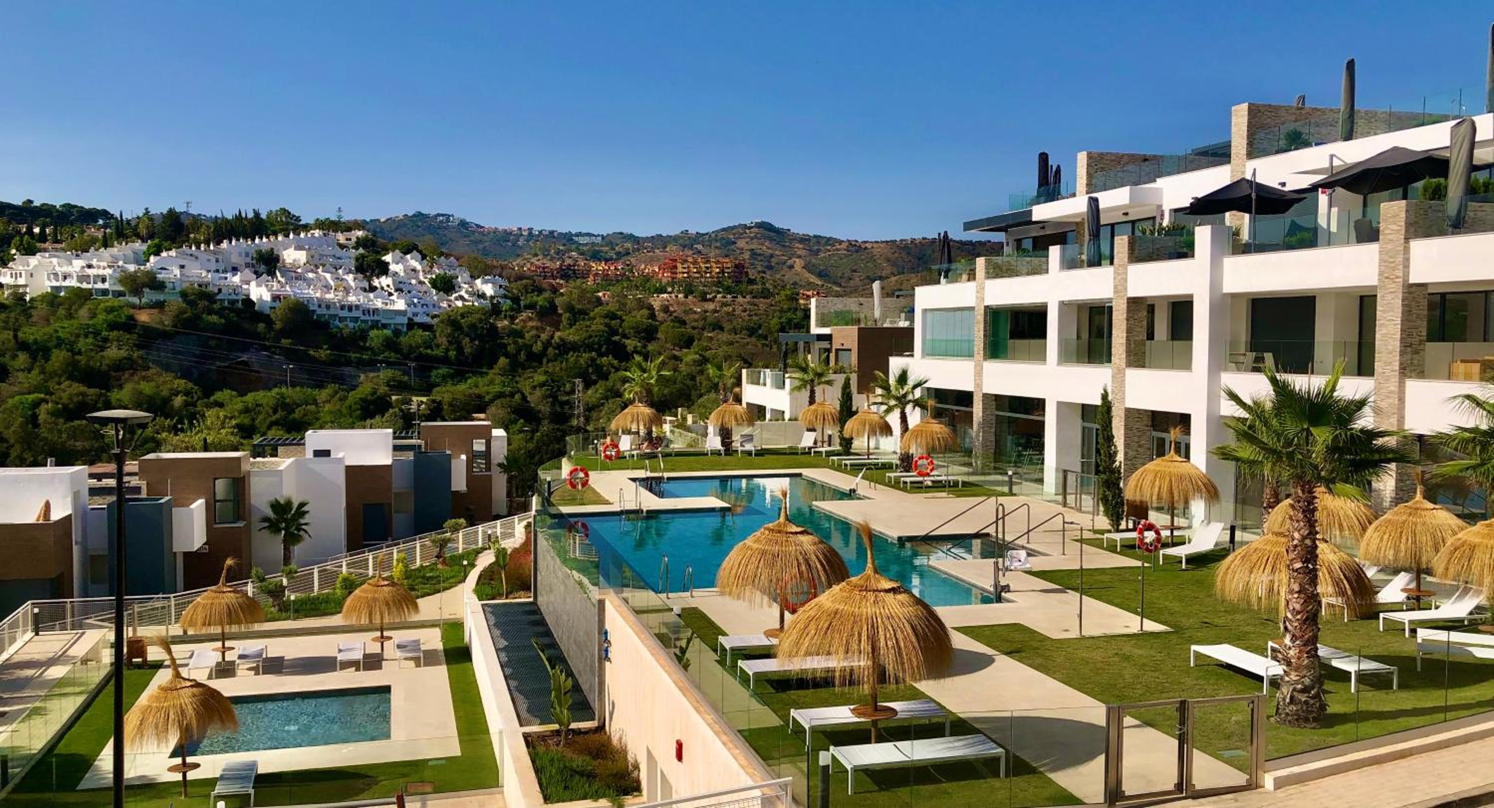 Modern Apartment in front of Cabopino Golf