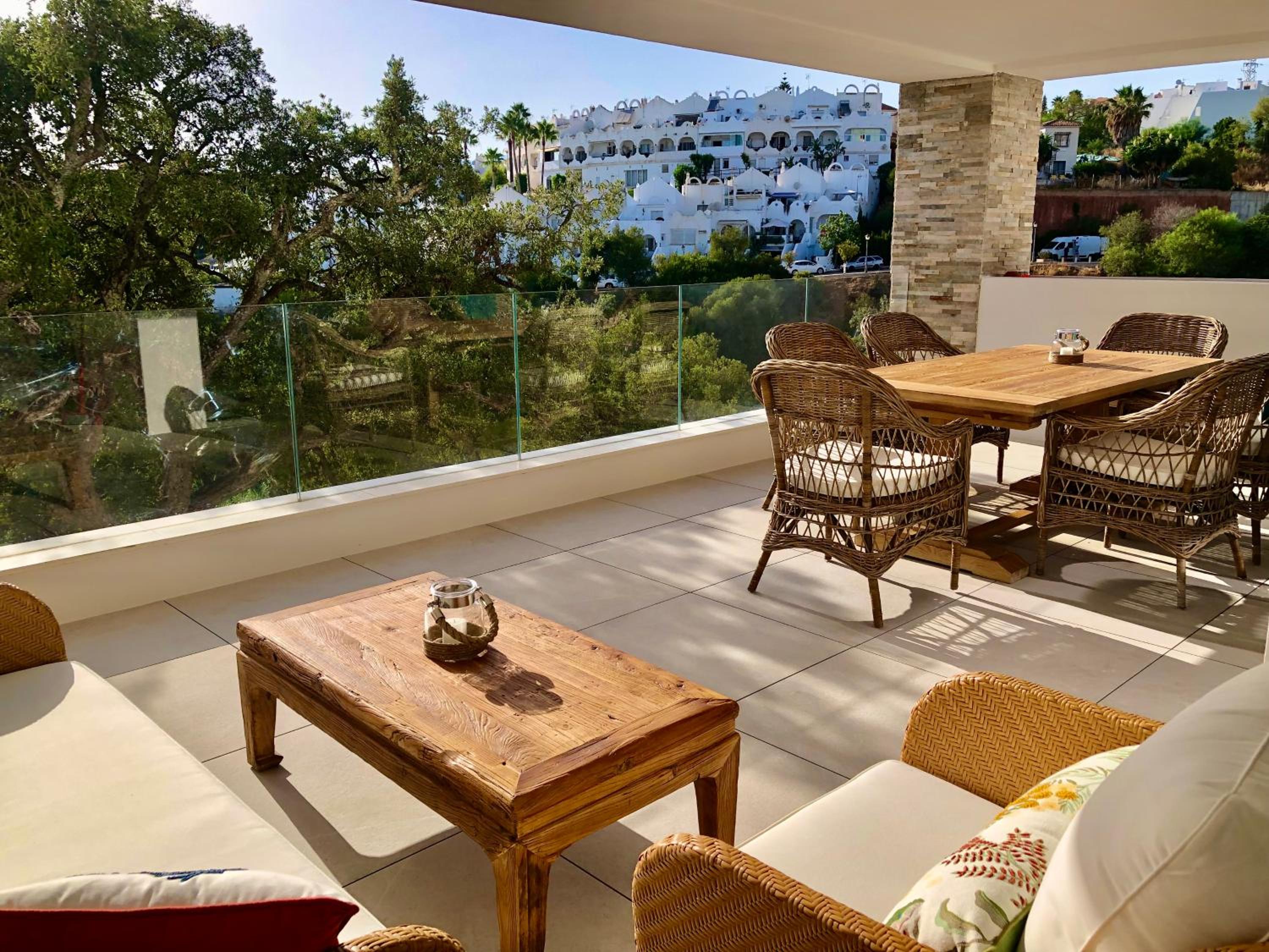 Modern Apartment in front of Cabopino Golf