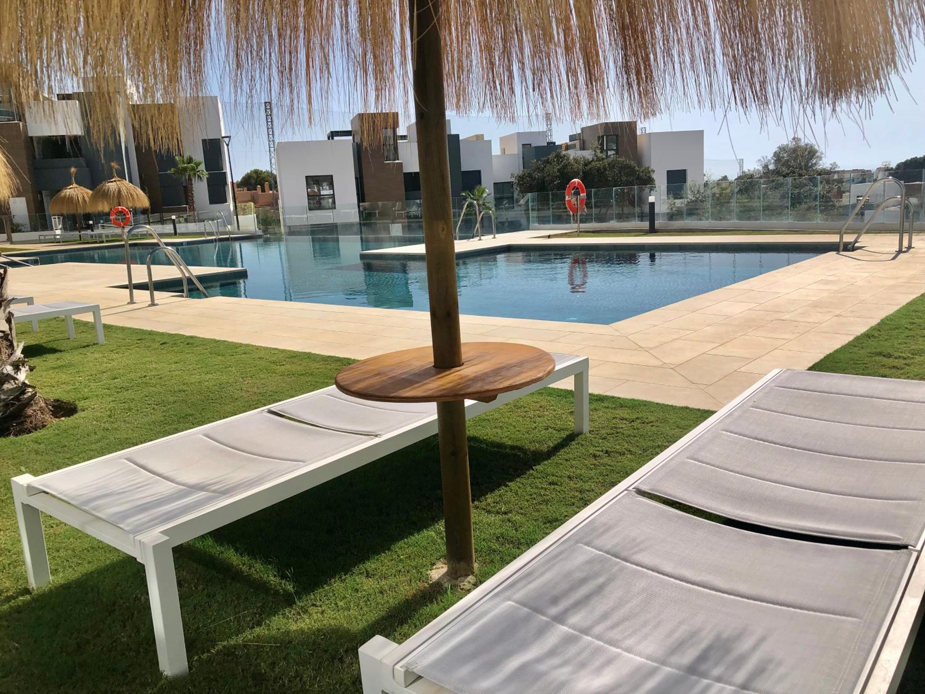 Modern Apartment in front of Cabopino Golf
