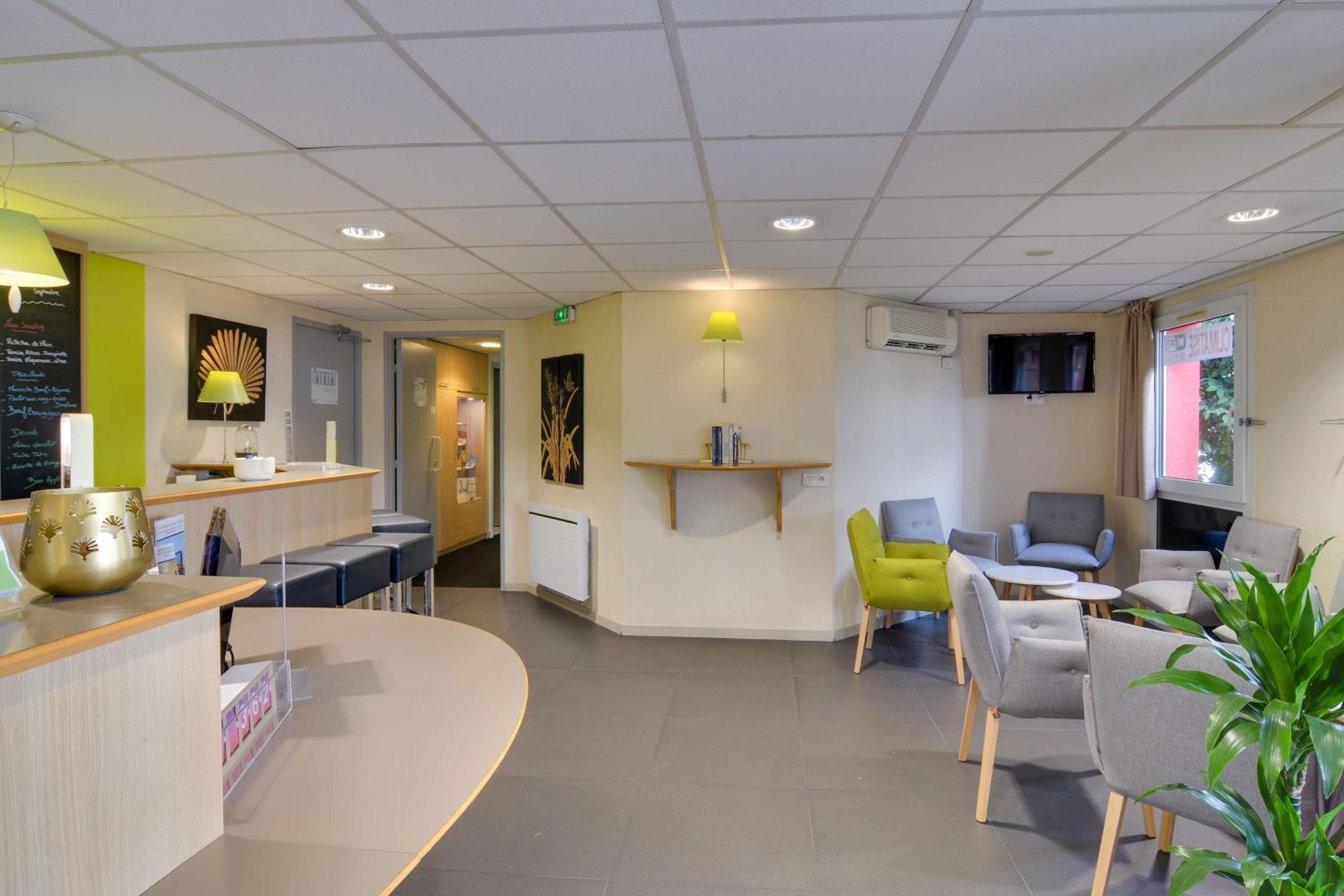 Saint-Herblain Vacations - Sure Hotel by Best Western Nantes Saint-Herblain - Property Image 11