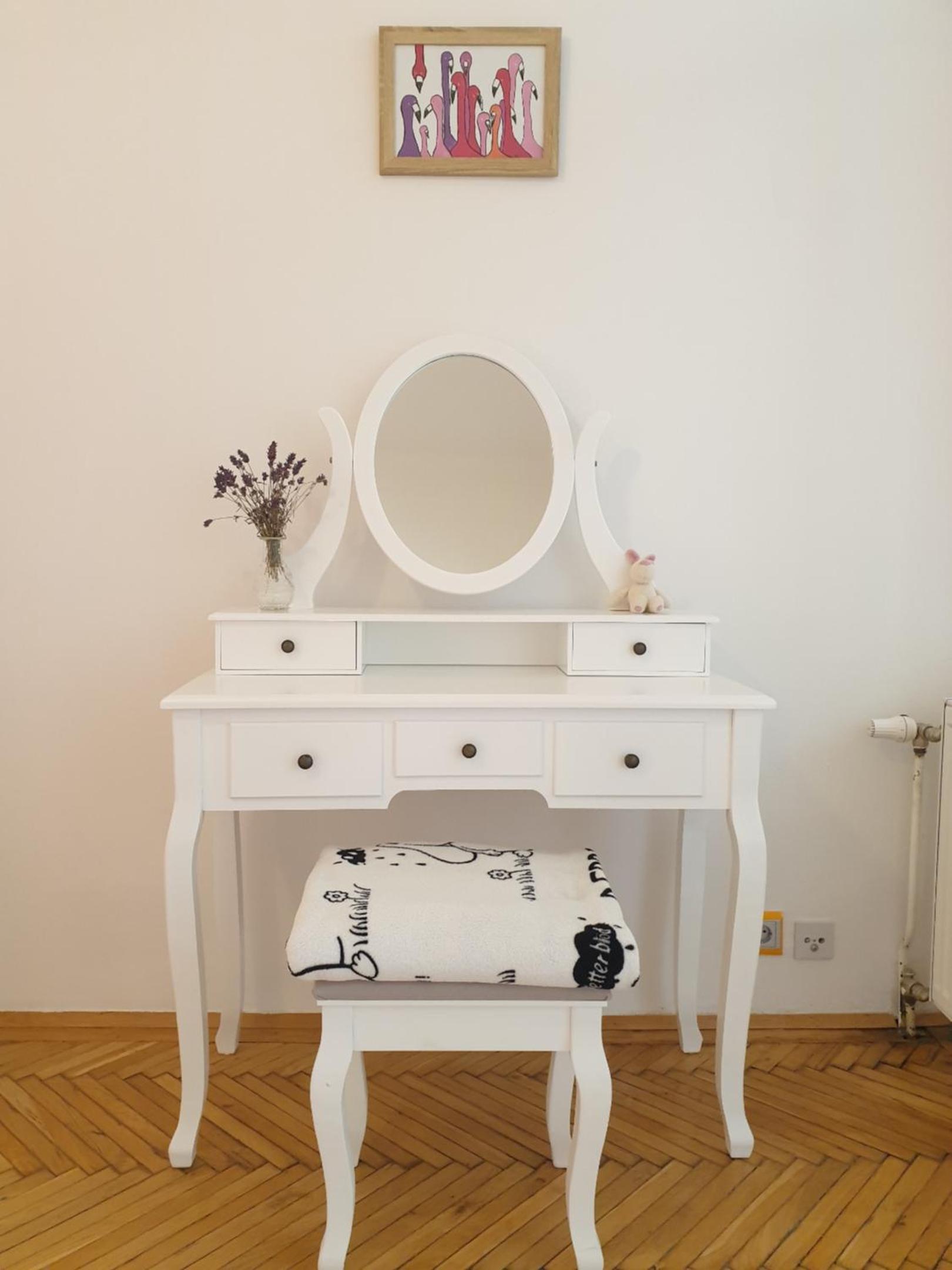 Sunny and spacious apartment near city centre