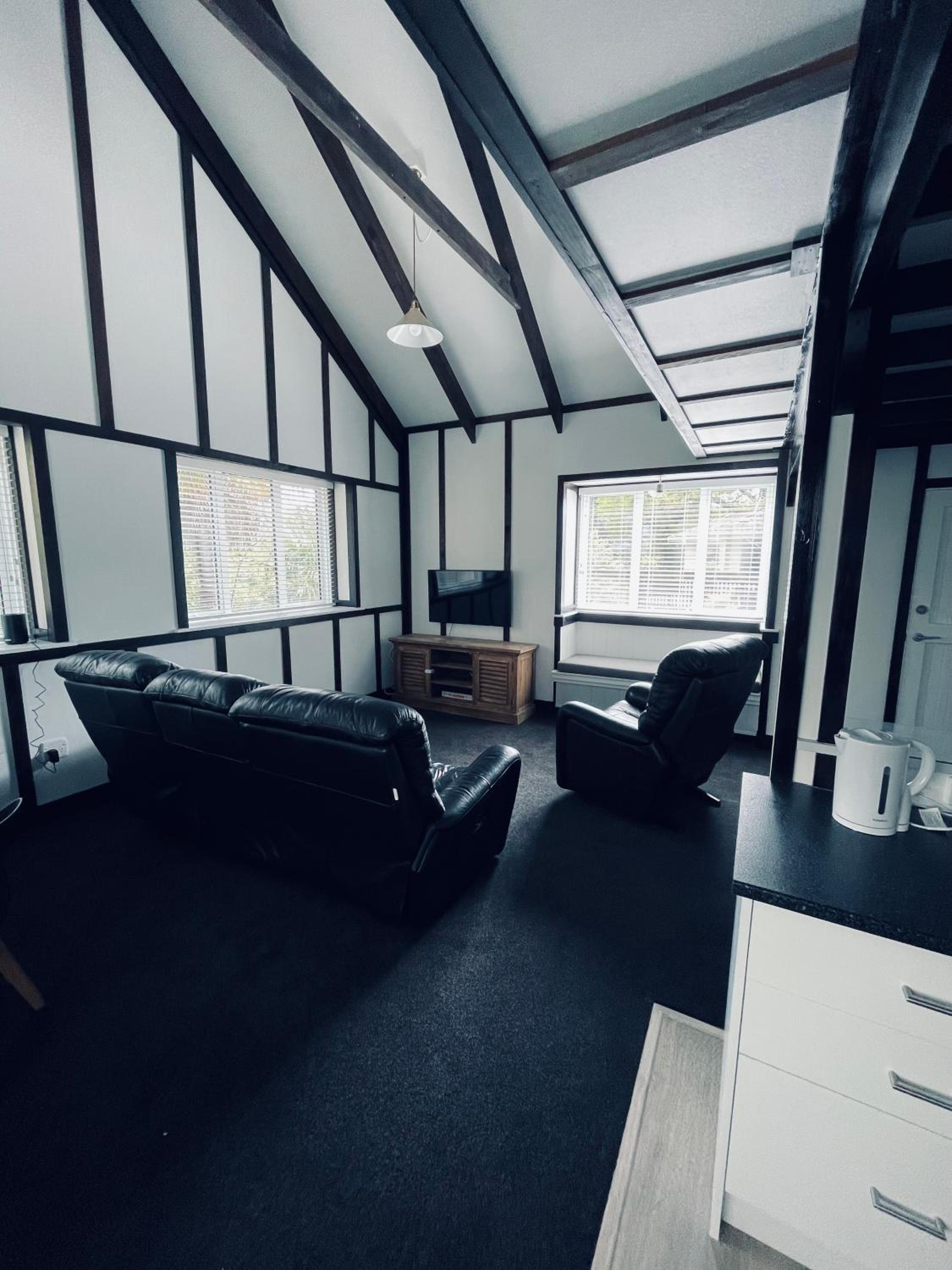 Experience Heritage, Live Modern