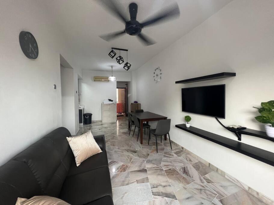 Glory Beach Aparment 2 Bedroom Port Dickson photo 4