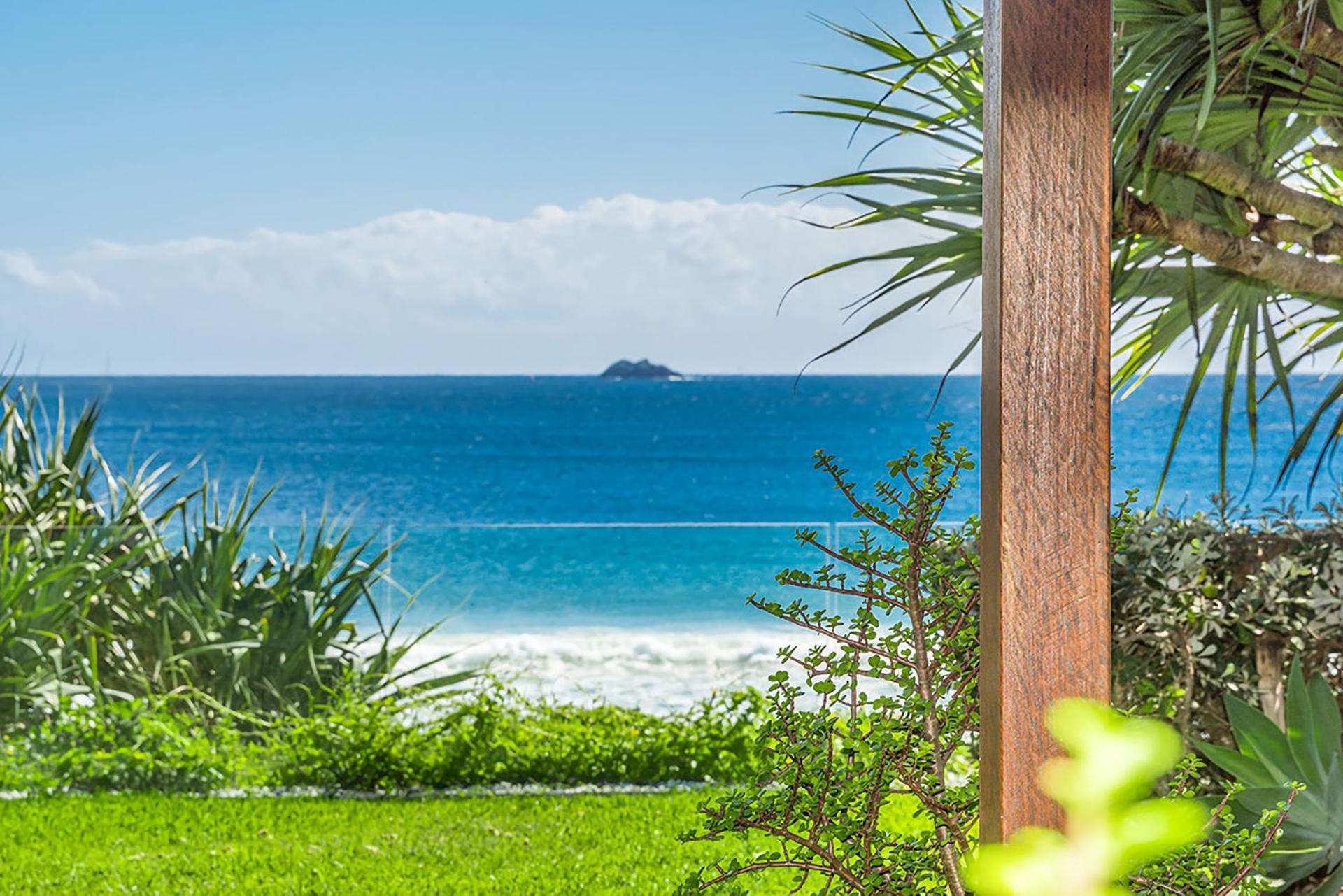 Belongil Beach House
