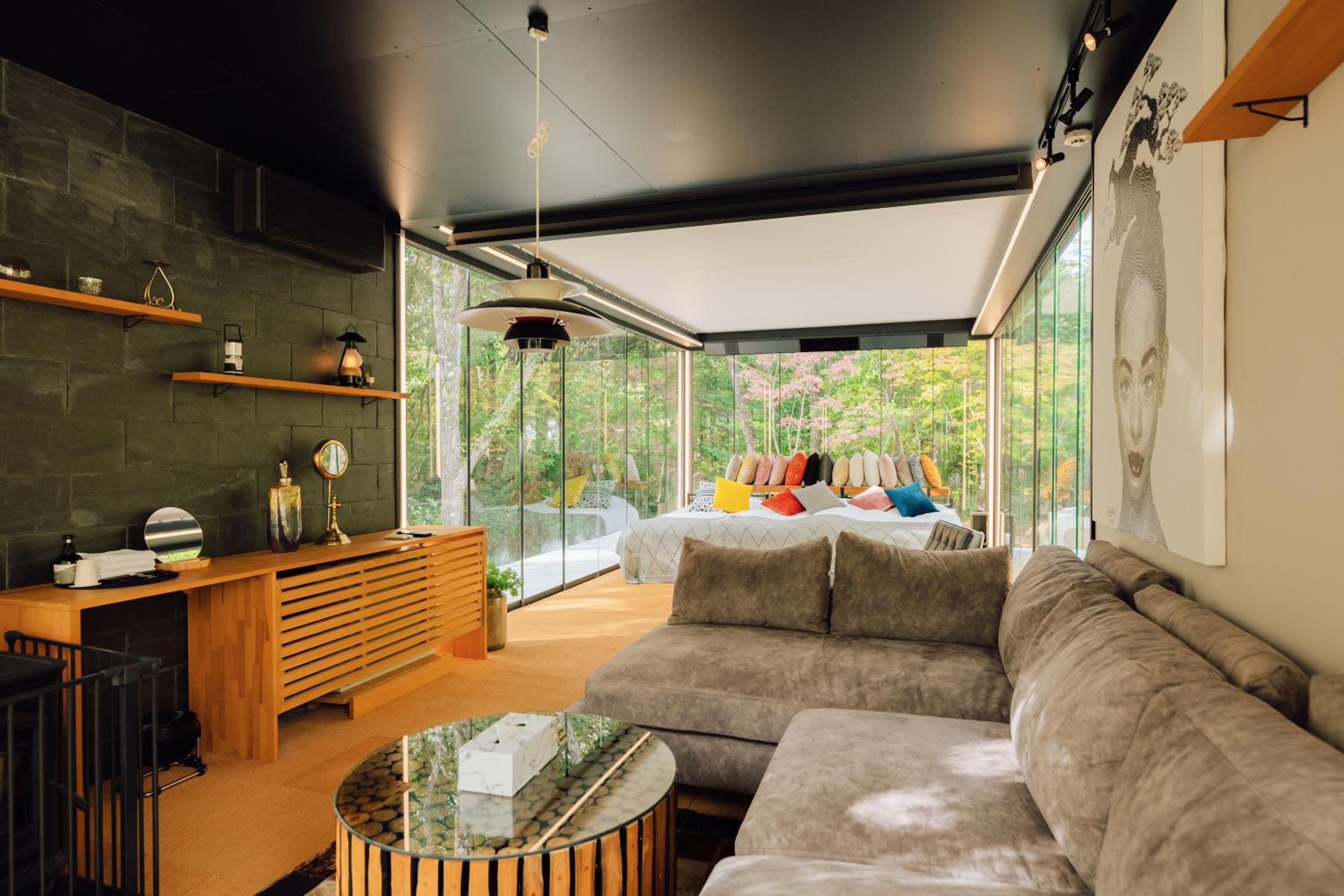Yufuin Glamping COMOREBI view 5