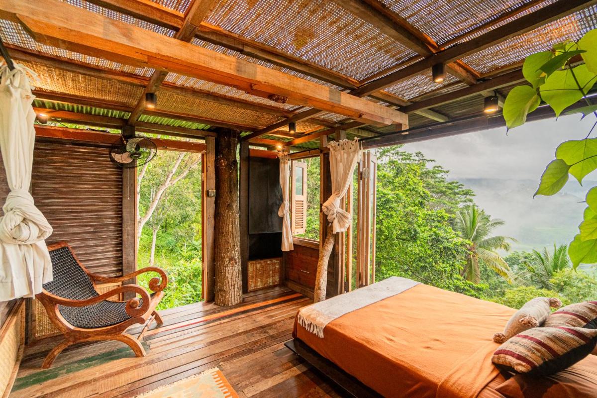 Bird Hills Bamboo House view 2