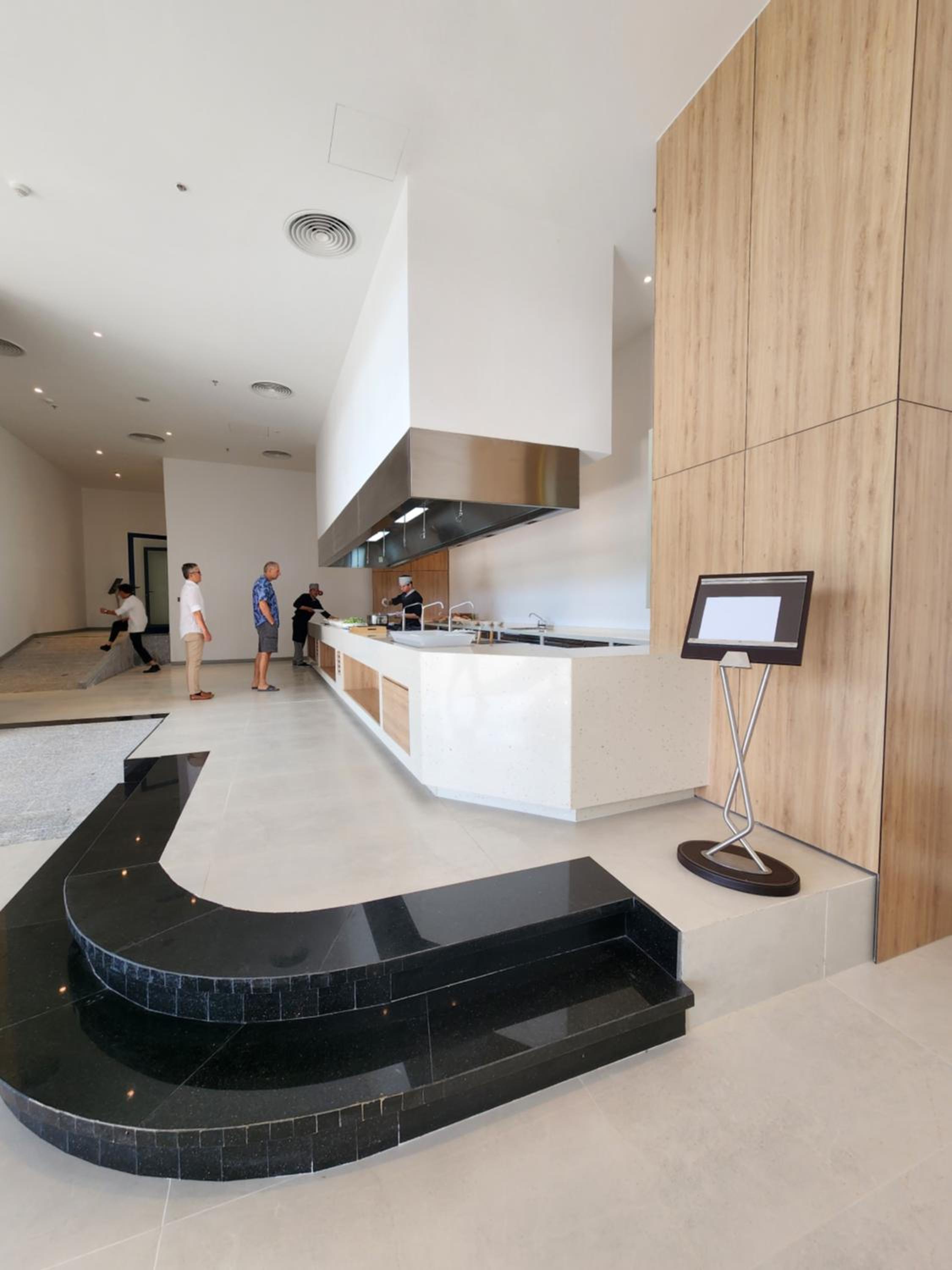 Apartment Cam Ranh view 5