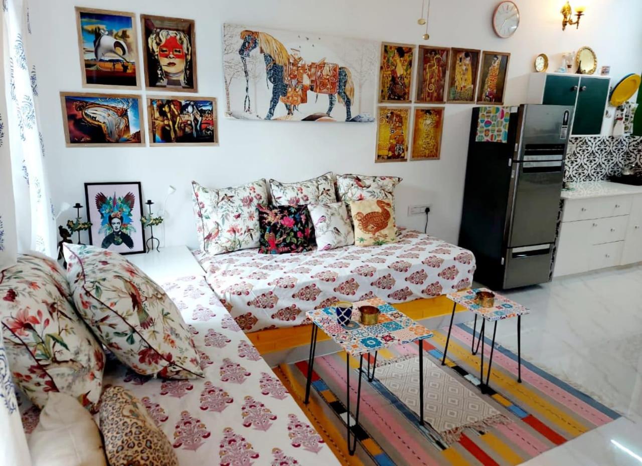 The Coral House Homestay by the Taj