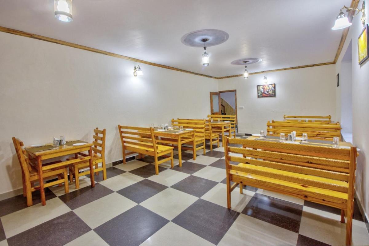 restaurant