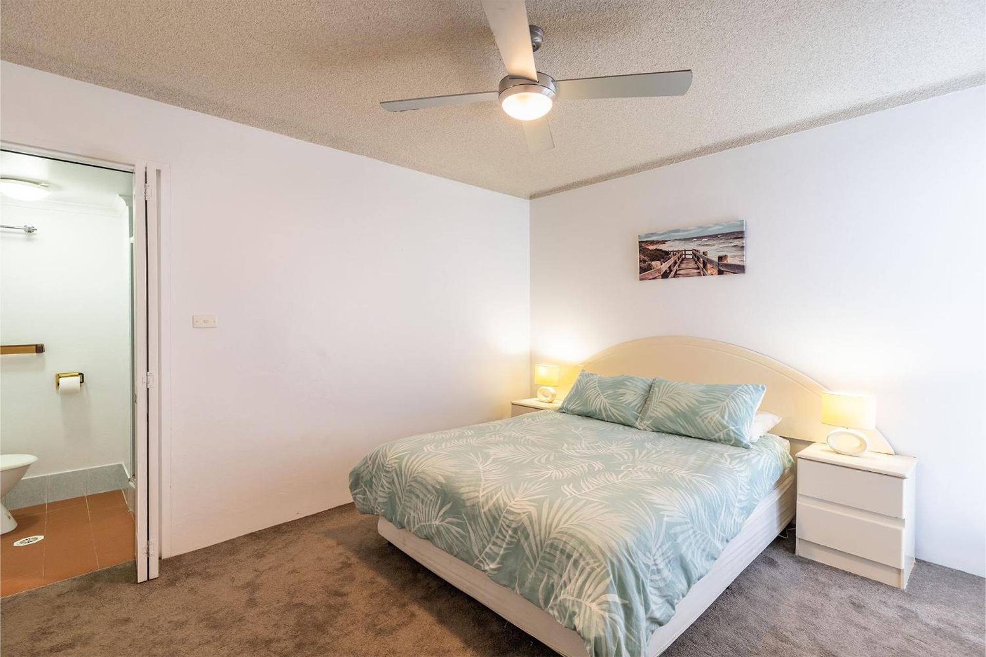Bay Parklands 39 2 Gowrie Ave close to waters edge