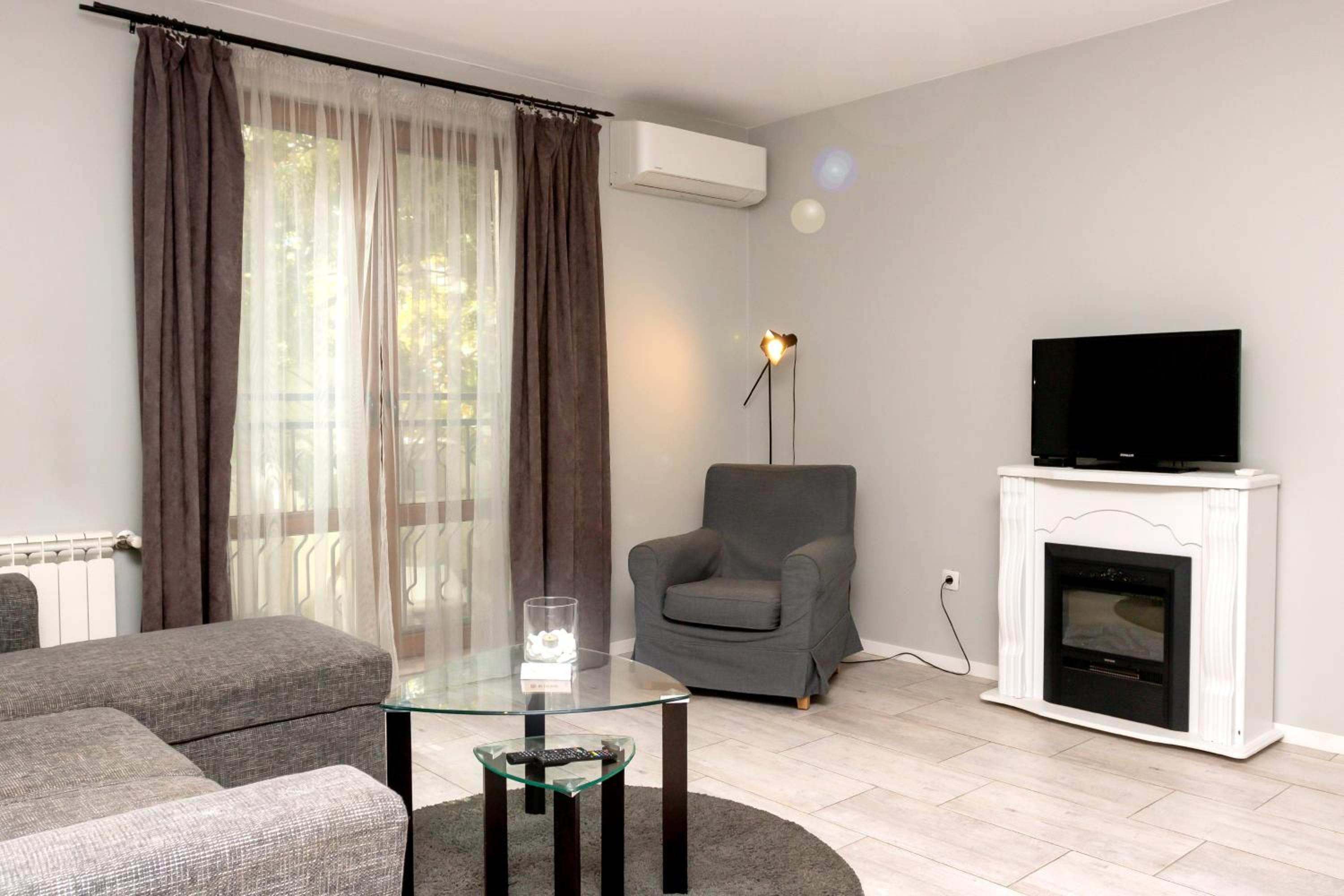 Mon Ami Apart in Studentski Grad Area