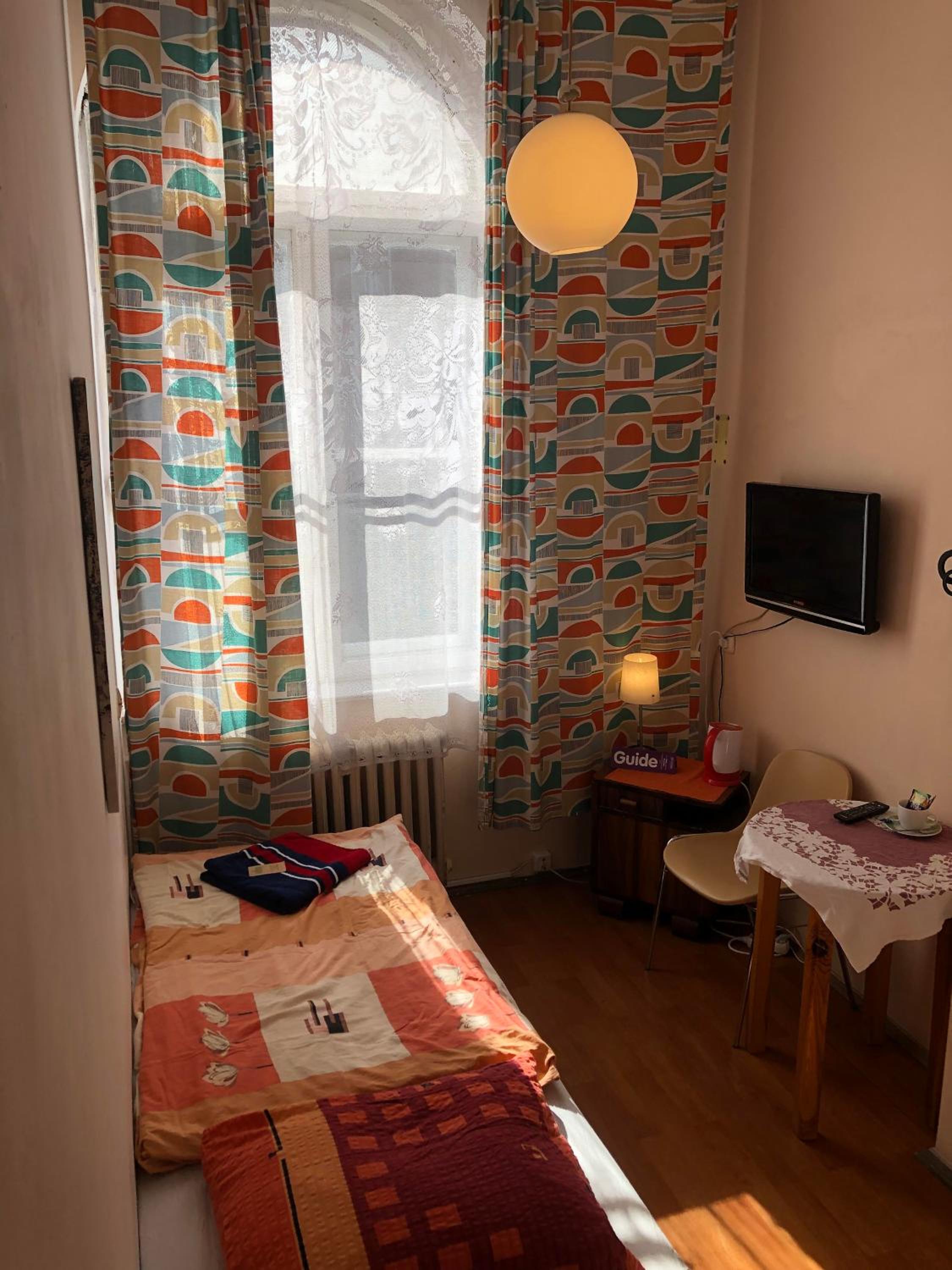 Photo 33