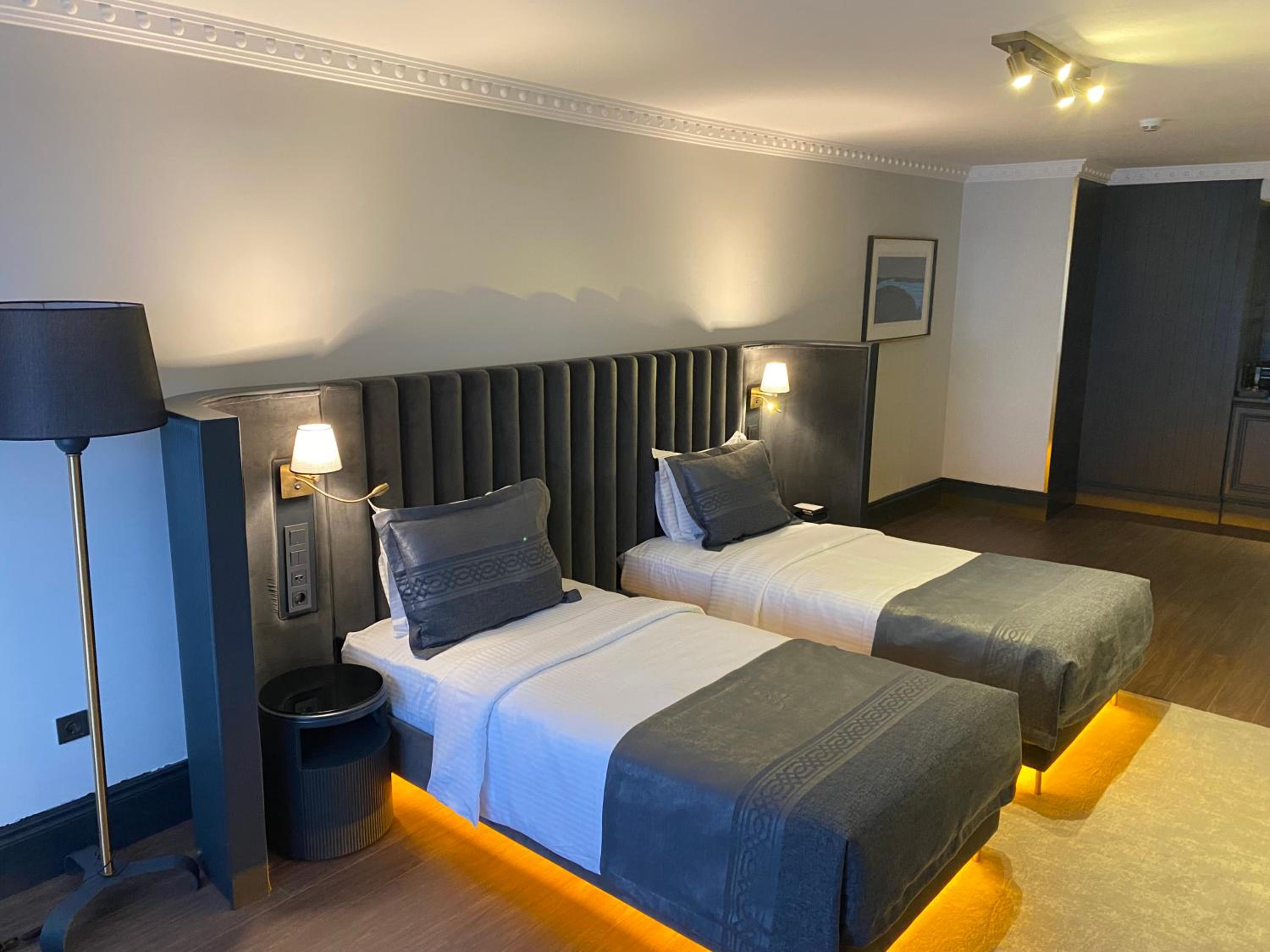 A11 HOTEL BOSPHORUS - Image 17