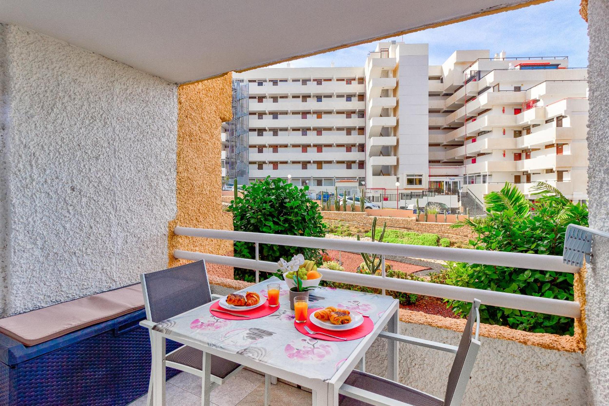 Cosy studio in Las Americas