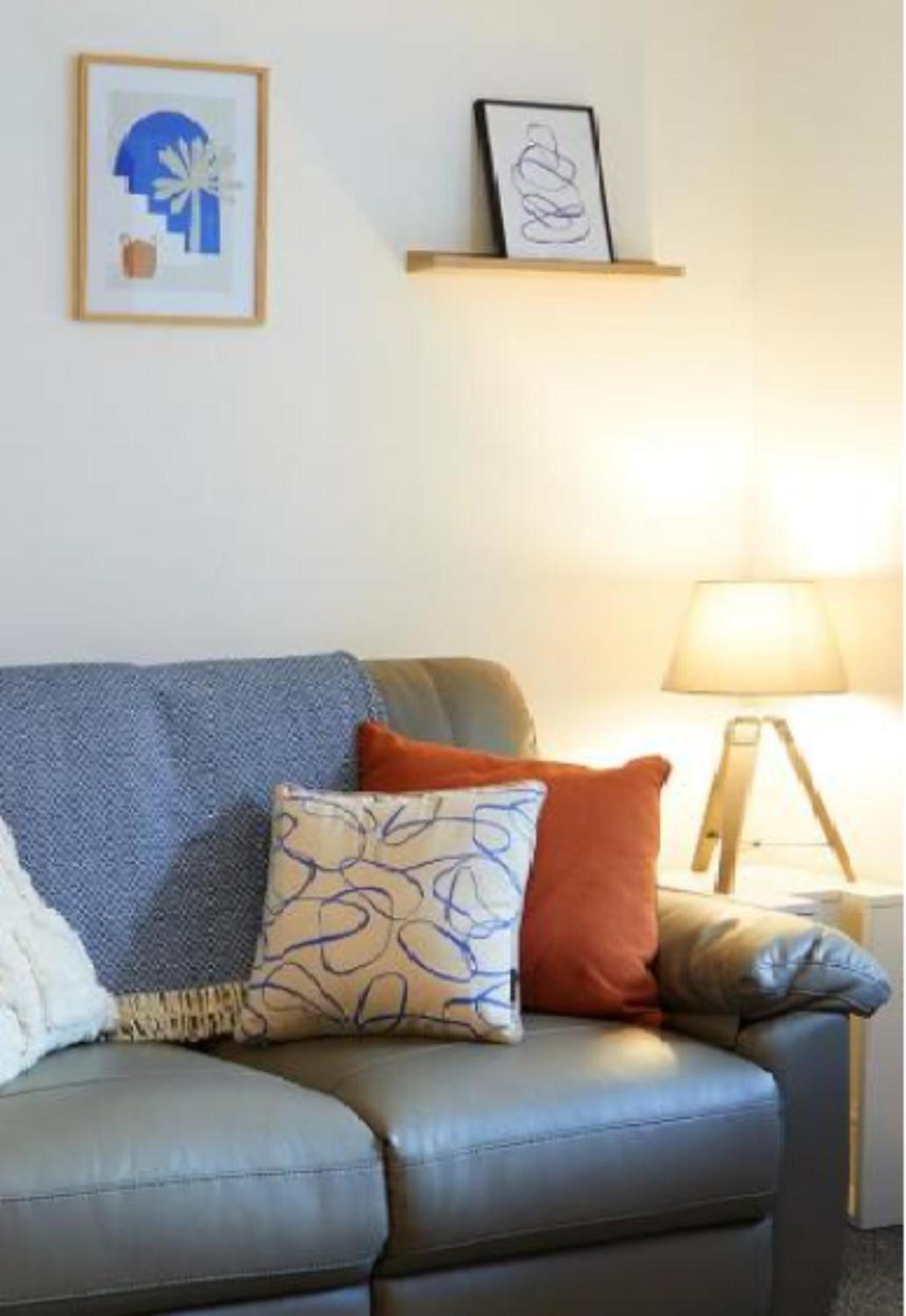 The Court Yard Apartment - Fantastic location! view 2