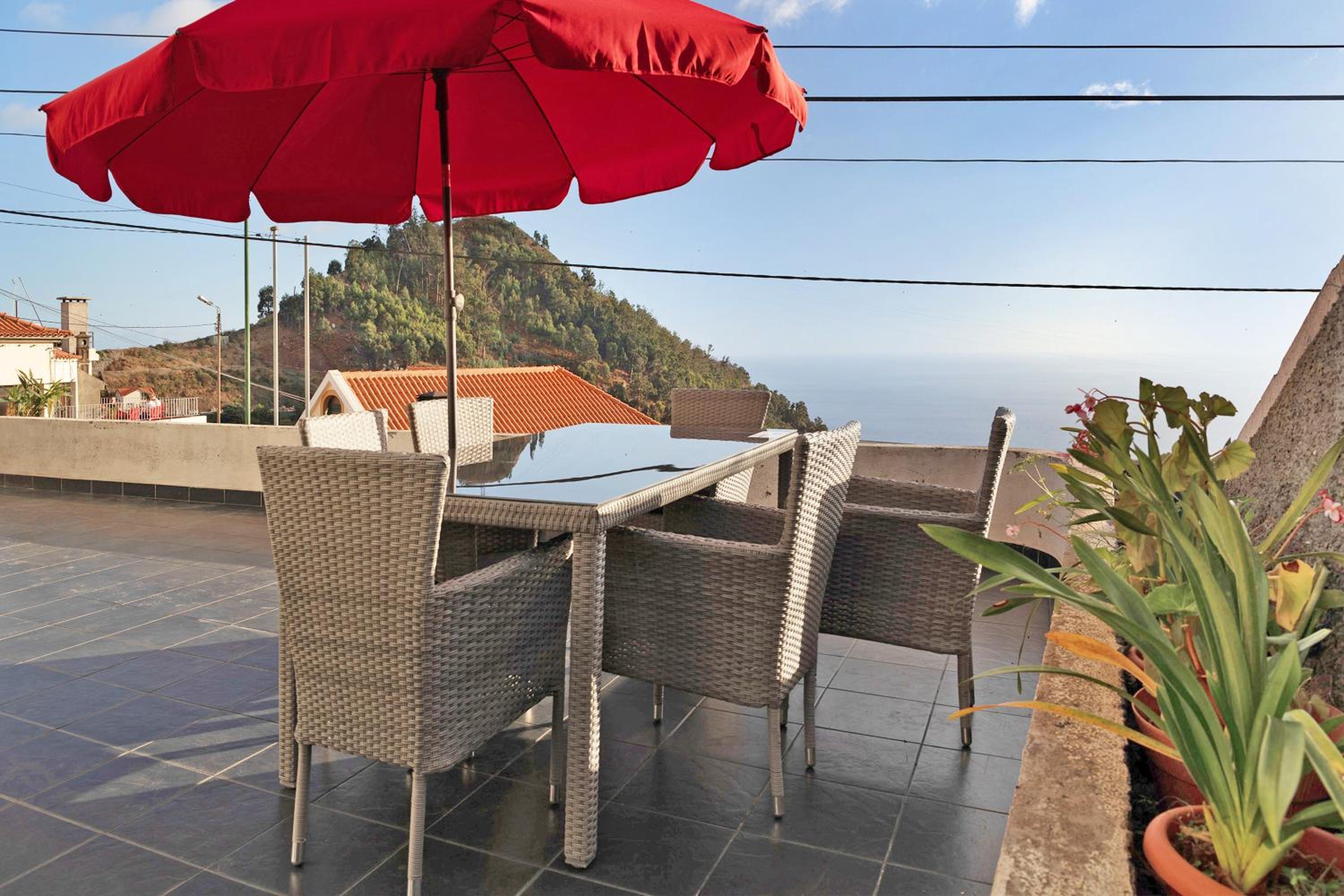 Villa Aurélio view 5
