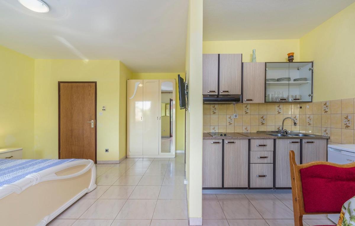 Bibaj - Property Image 14