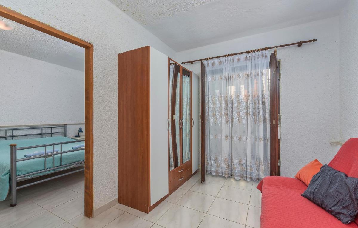 Bibaj - Property Image 3