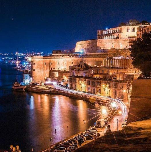 The Terraces Seafront Getaway Malta 3 Bedroom Apartment, photo 45