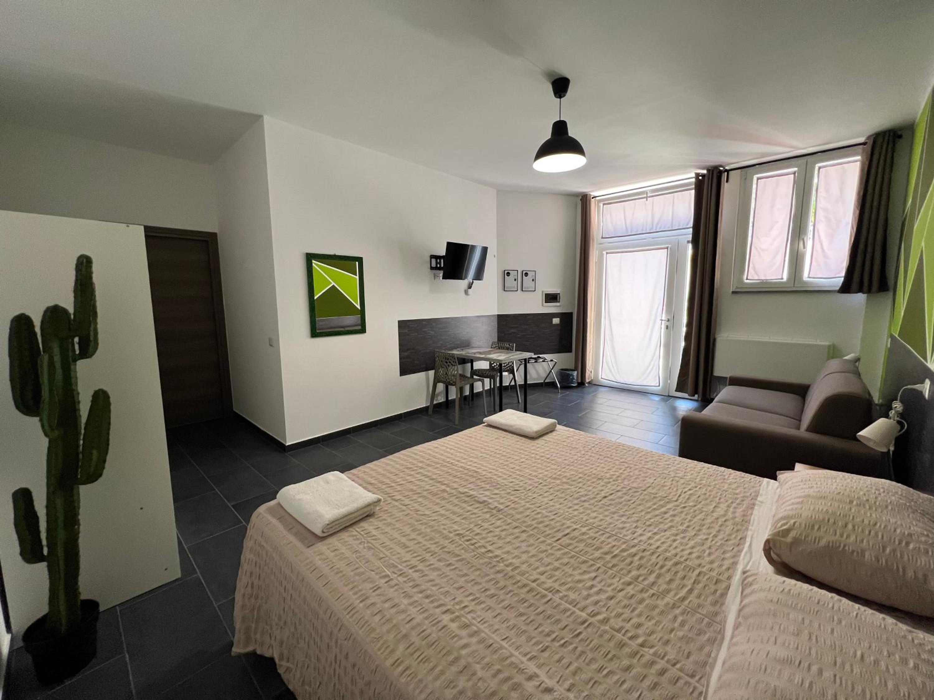 hotel room
